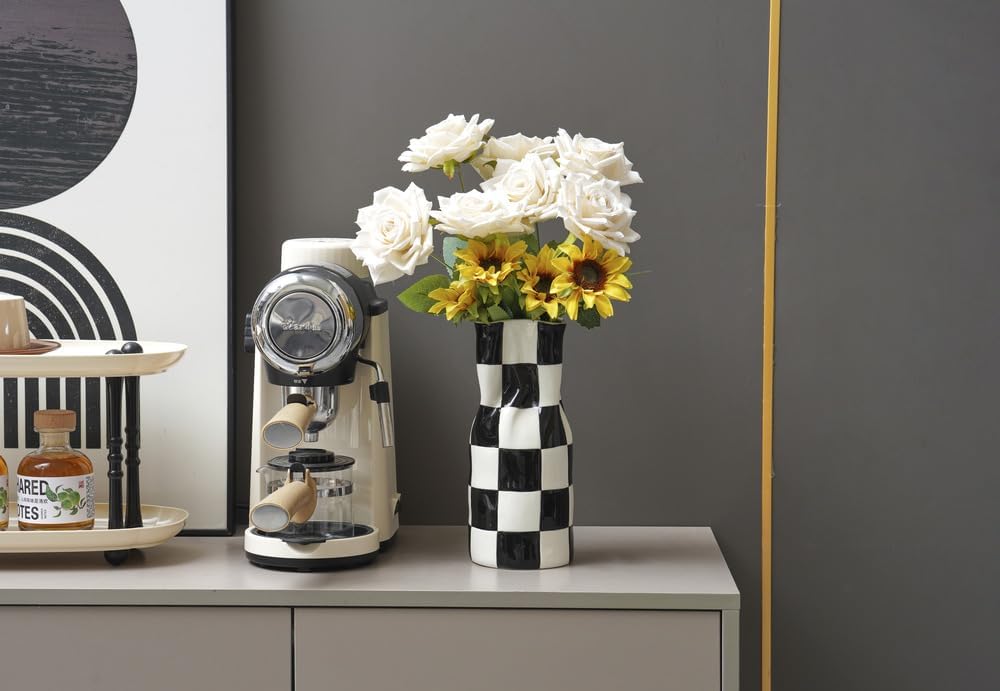 Ceramic Modern Checker Vase for Home Decor, Aesthetic Decoration for Livng Room, Bedroom, Kitchen, Minimalism Abstract Flower Vase Boho Chi, Wabi-Sabi, Hand-Pinched Pottery