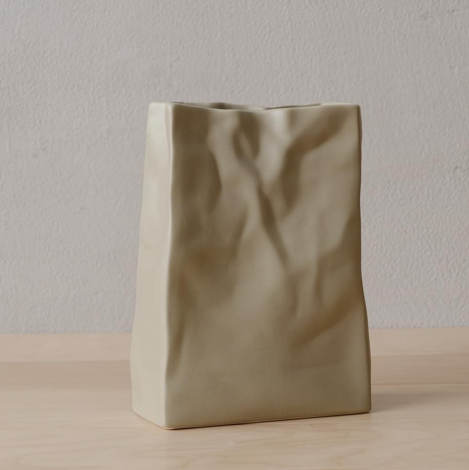 WENSHUO Flower Vase, Ceramic Crinkle Paper Bag Vase, 7.87in, Coconut Café | 7.9 x 5.7 x 2.6 in ceramic paper bag vase, 1.91 lb. Crinkled shape and matte speckled Crème glaze for modern home decor.