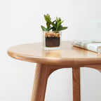 Round End Table, Small Side Table for Living Room Bedroom Balcony, Natural Solid Oak Wood Nightstand with 3-Leg Design, Stable Wood for Tight Spaces, Elegant Finish (Natural)