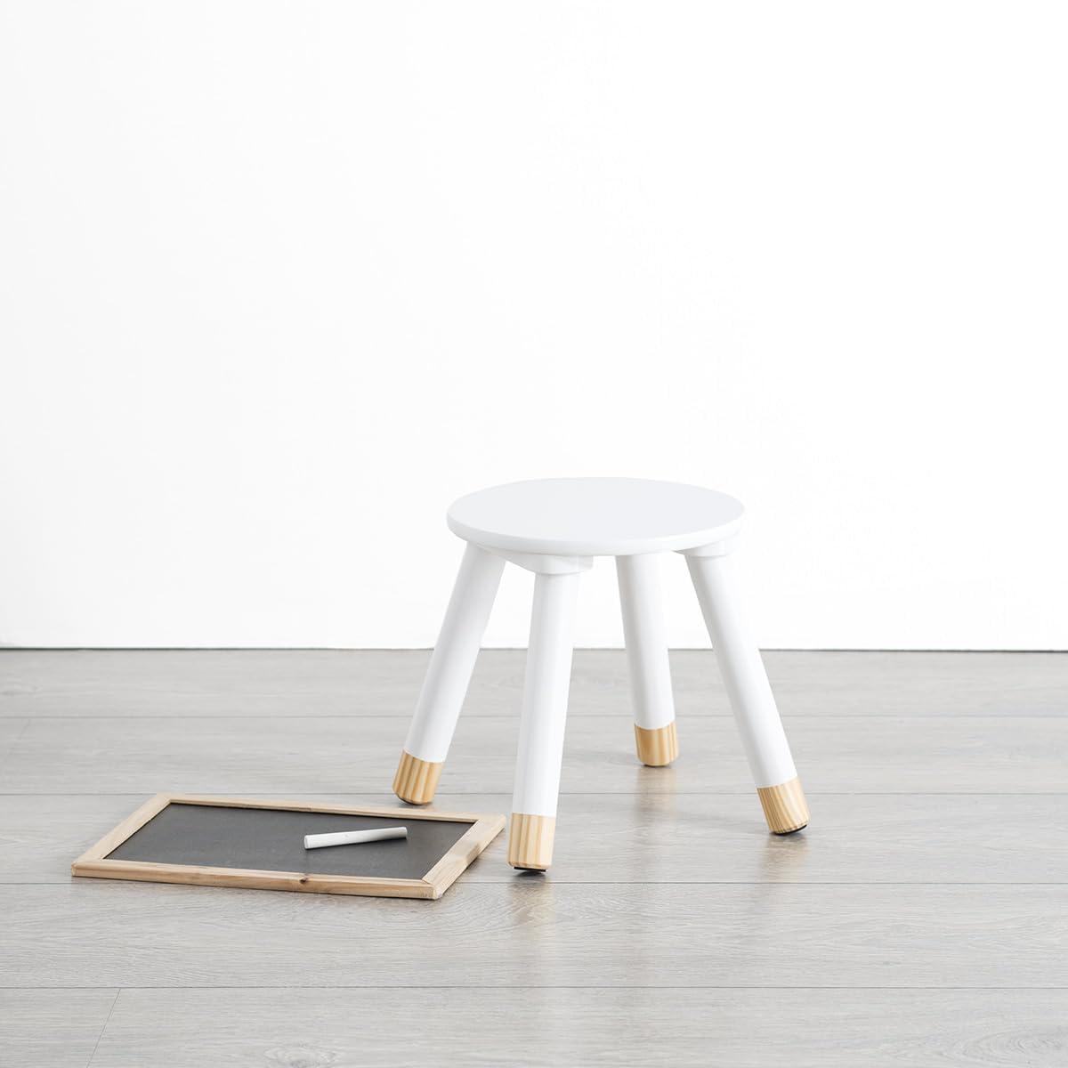 White Stool "Sweetness"