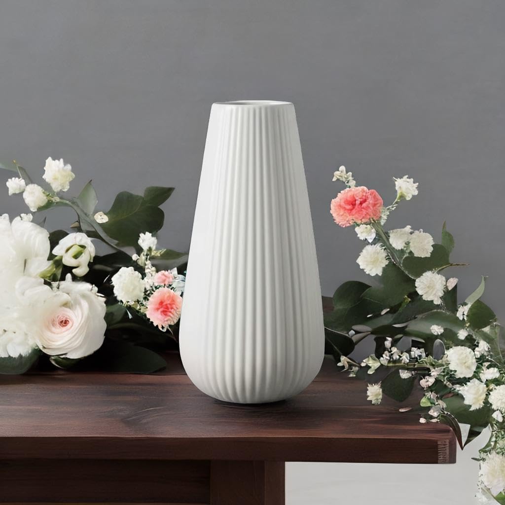 Luxury White Ceramic Vase, 8 Inch Modern Ribbed Fluted Design, Flower Vase for Home Decor, Cute Vase for Pampas Grass, Living Room, Dining Table, Farmhouse, Office, Bedroom, Kitchen Shelf