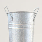 Fashionable Metal Umbrella Holder Freestanding Storage for Home and Supplies Decoration Pieces Entryway Accessory