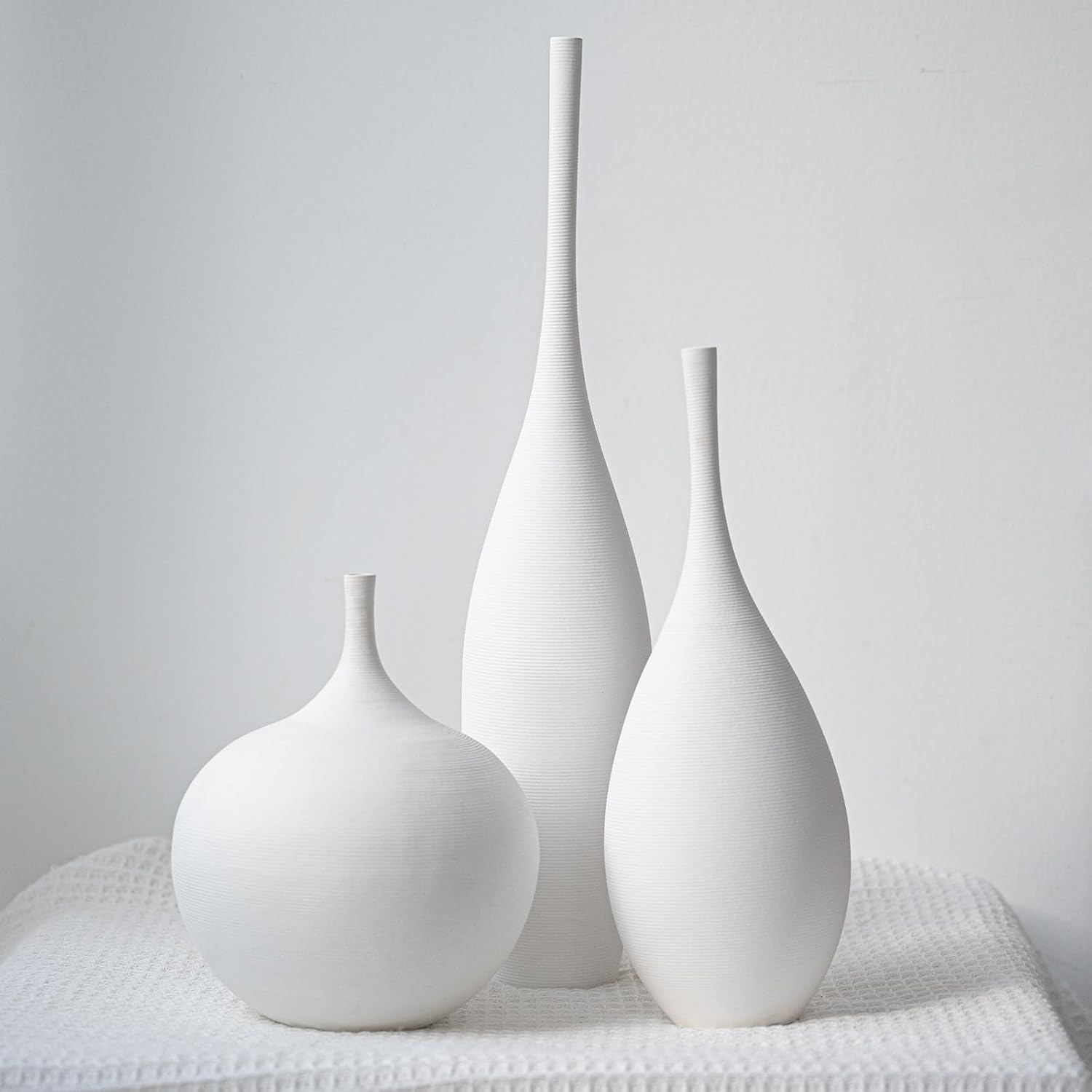 Relexome White Ceramic Vase Modern Boho Wabi-Sabi Flower Vase Set of 3 Decorative Aesthetic Vases for Centerpieces Pampas Matte Minimalist Vases for Living Room Table Shelf Home Decor Gift