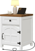 HOOBRO Farmhouse End Table with Charging Station, End Tables Living Room with Drawer, Rustic Nightstand with Arched Barn Door, Wooden Sofa Side Bedside Table, White and Walnut WH406UBZ01