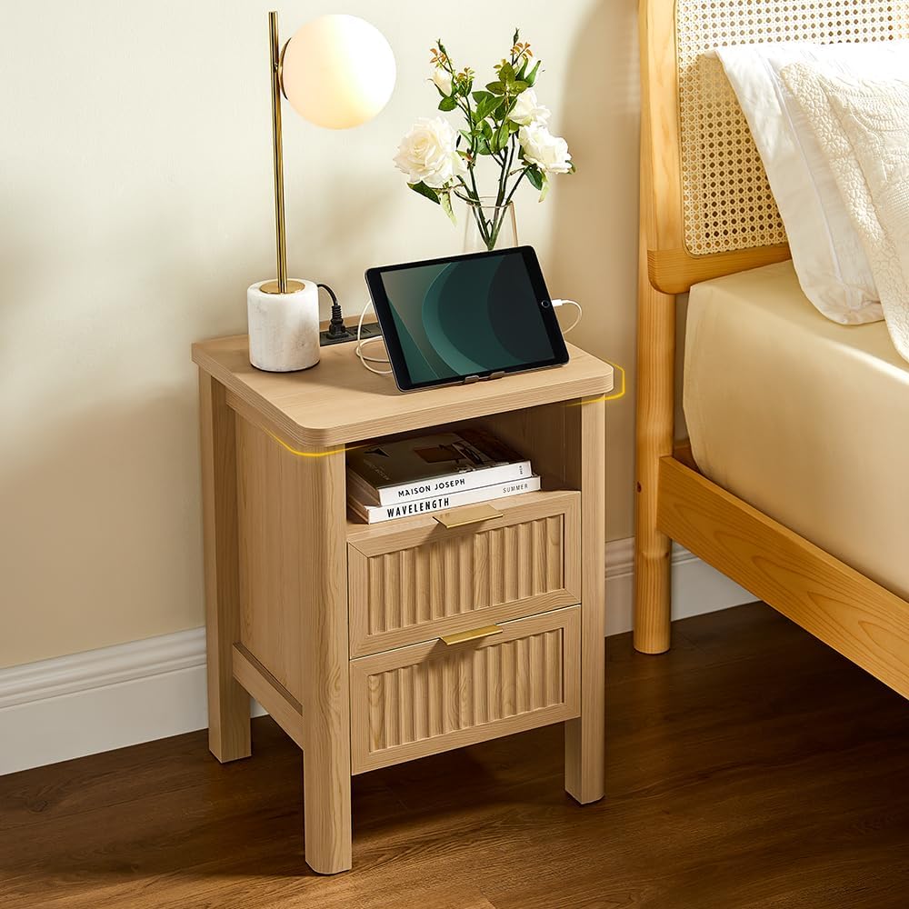 ONBRILL Fluted Night Stand with Charging Station, 23" Modern 2 Drawers End Table, Nightstand Set of 2 with Curved Profile Design, Bed Side Table for Bedroom, Living Room, Natural Oak （1-Pack）