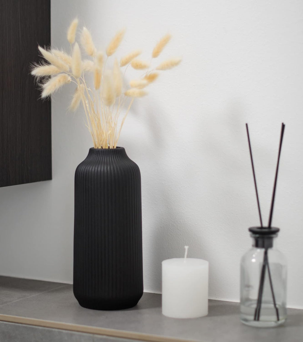 flature Ceramic Vase in Nordic Style, Decovase Large for Pampas Grass as Boho Deco, Vase Black Matt 8 inch for Flowers, Scandinavian Design Home Decoration for Fresh Flowers, Dried Flowers (Size M)