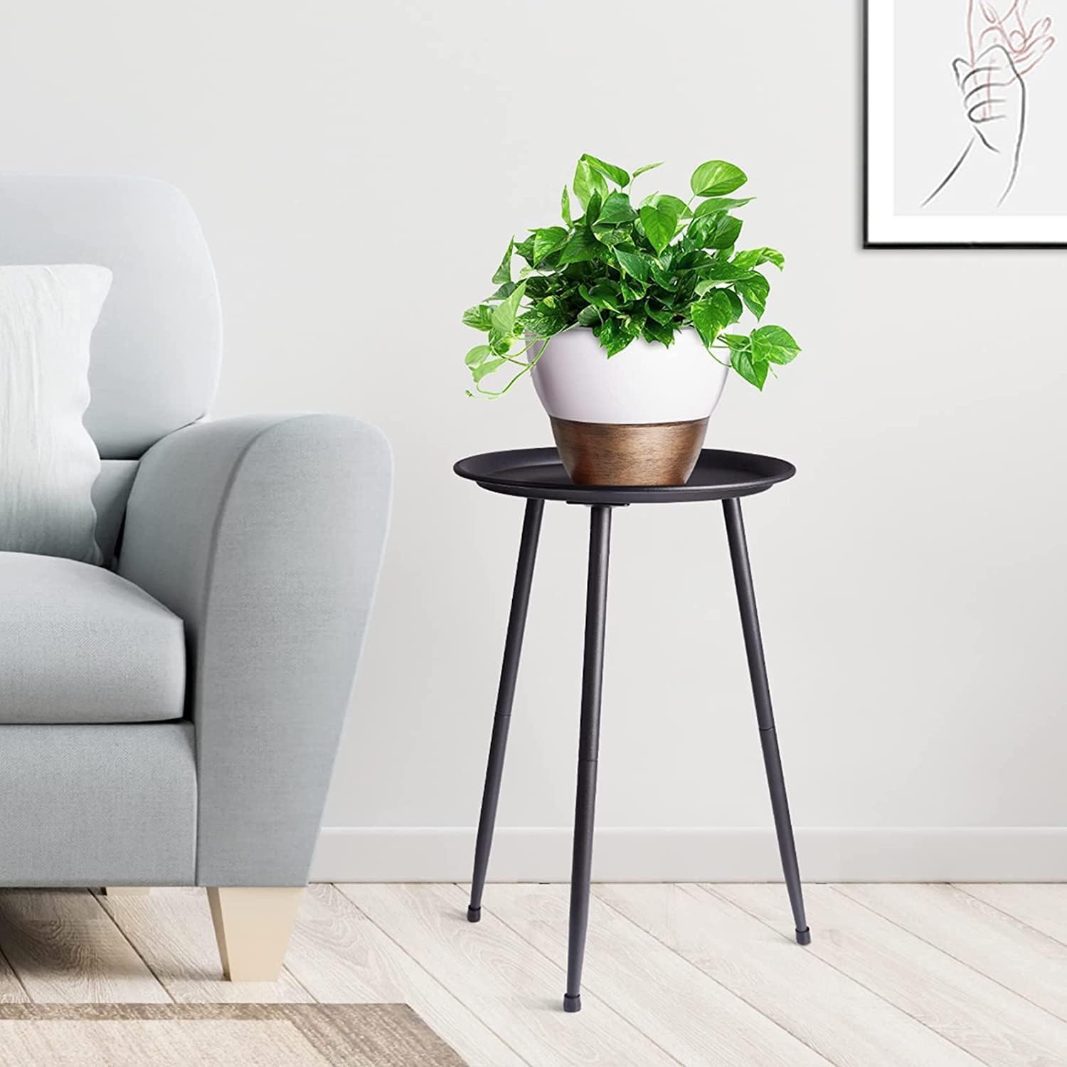 Black Small Round Table for the Living Room，Lndoor Plant Suppor，All Matte Black with 3 Legged，for Any Room