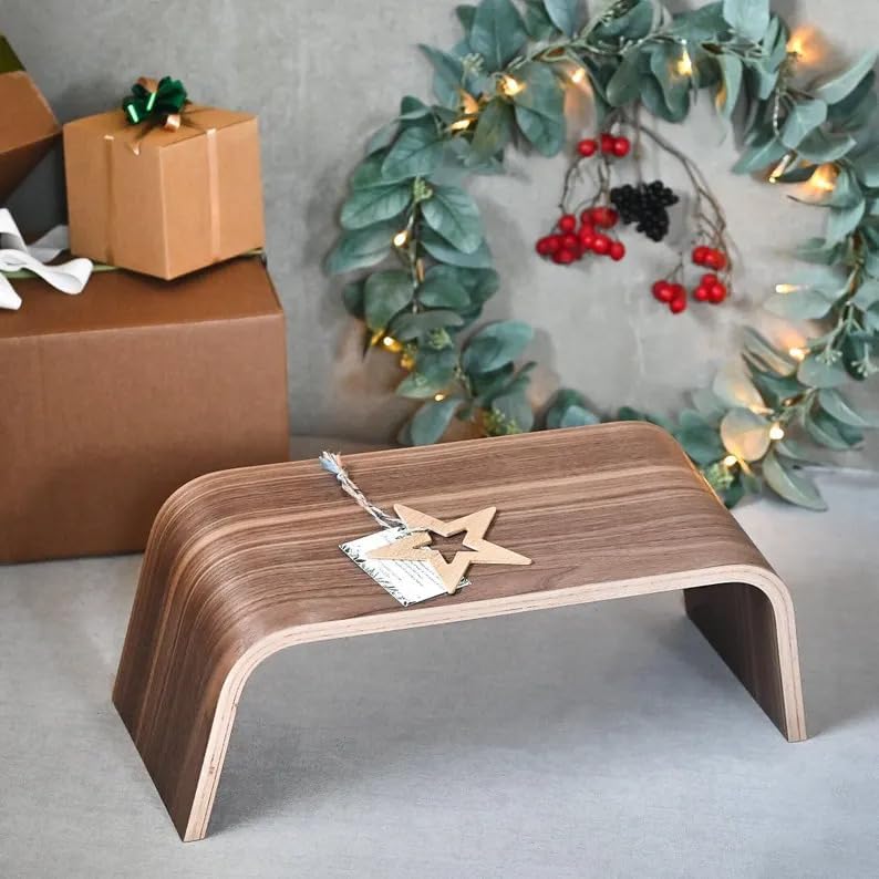 Minimalist Curved Plywood Yoga Meditation Stool, Ergonomic Kneeling Bench, Lightweight Natural Wood Prayer Seat for Mindfulness Practice