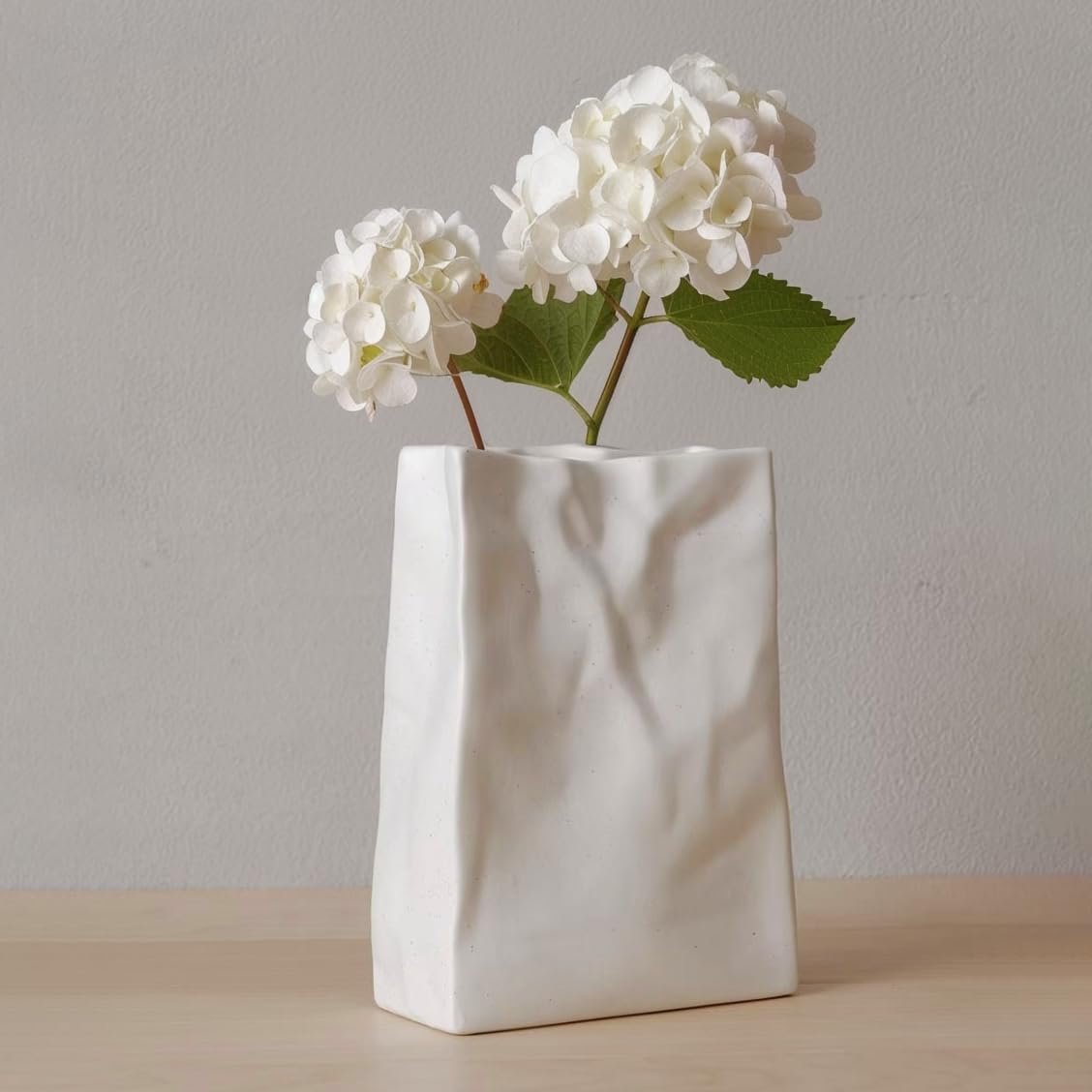WENSHUO Crinkle Paper Bag Ceramic Vase, Modern Aesthetic Flower Vase for Home Decor, Unique Matte Ceramic Paperbag Vase for Flower Arrangement, Bookshelf Desk Decorative Ornament, Quirky Gift