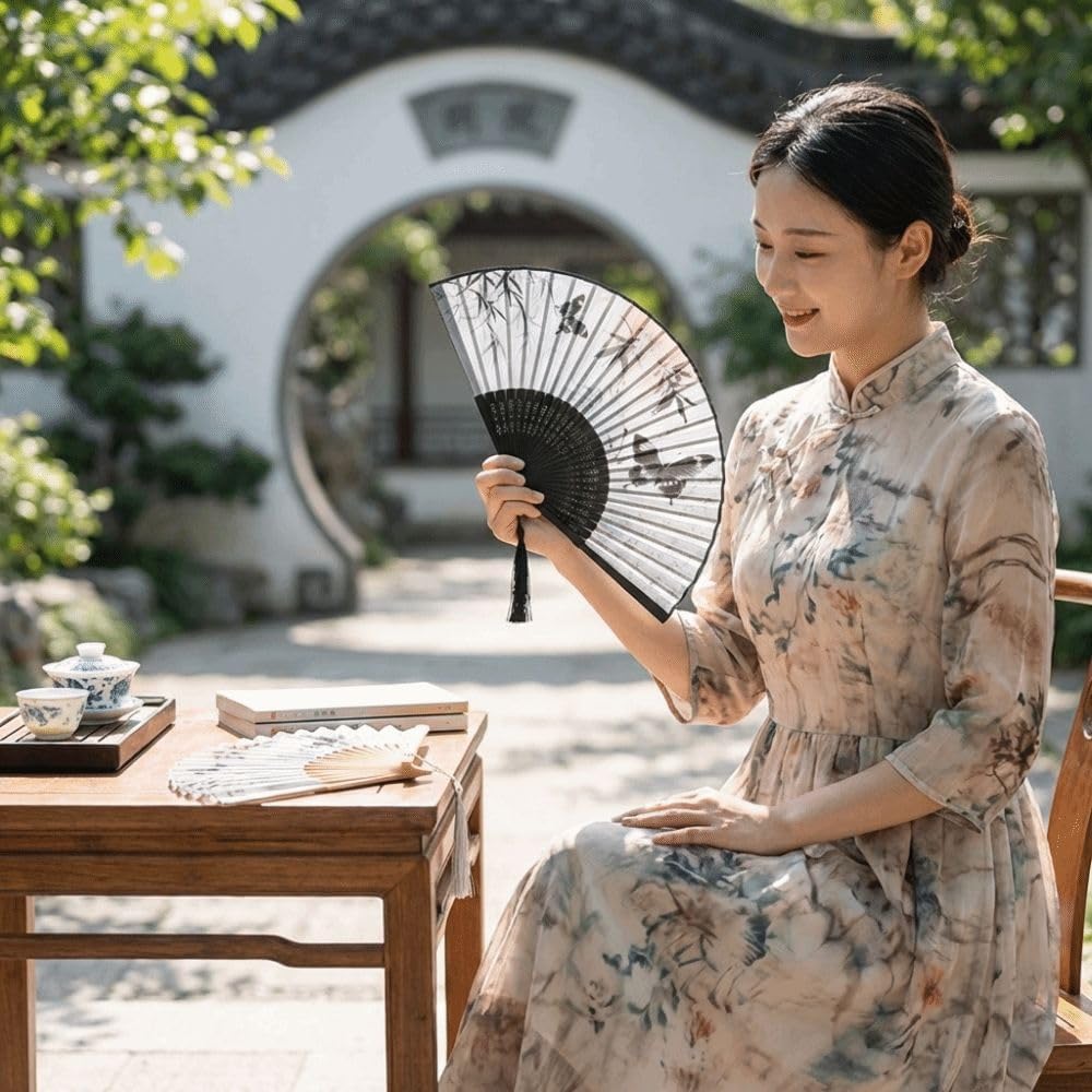Chinese Style Antique Silk Folding Hand Fan, Elegant Dance Fan Art Crafts with Tassel Handheld Dance Fan Dance Props ﻿