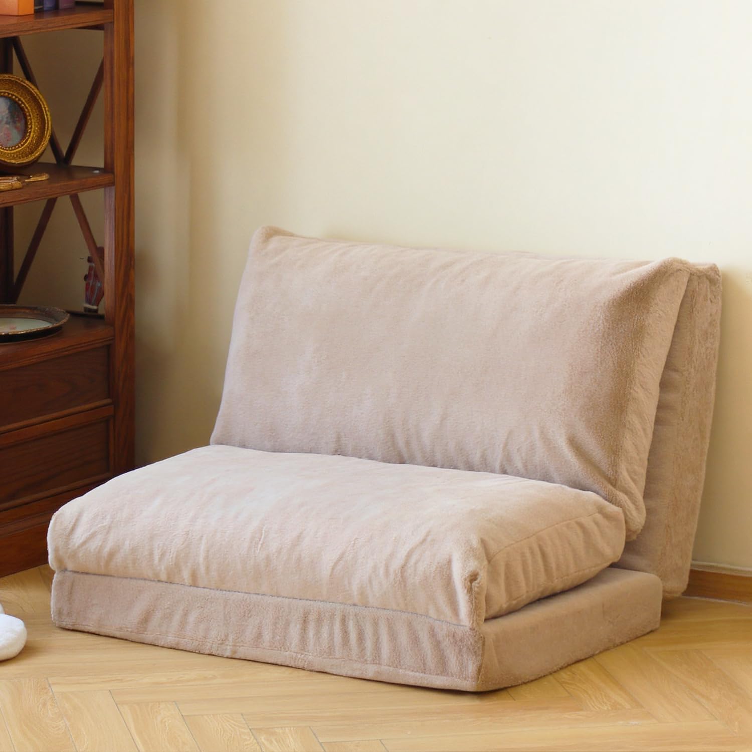 N&V Folding Matress Sofa Bean Bag Bed, Foam Filling Folding Matress Sofa, Includes Removable and Machine Washable Cover, Soft Premium Faux Fur (Small, Champagne)