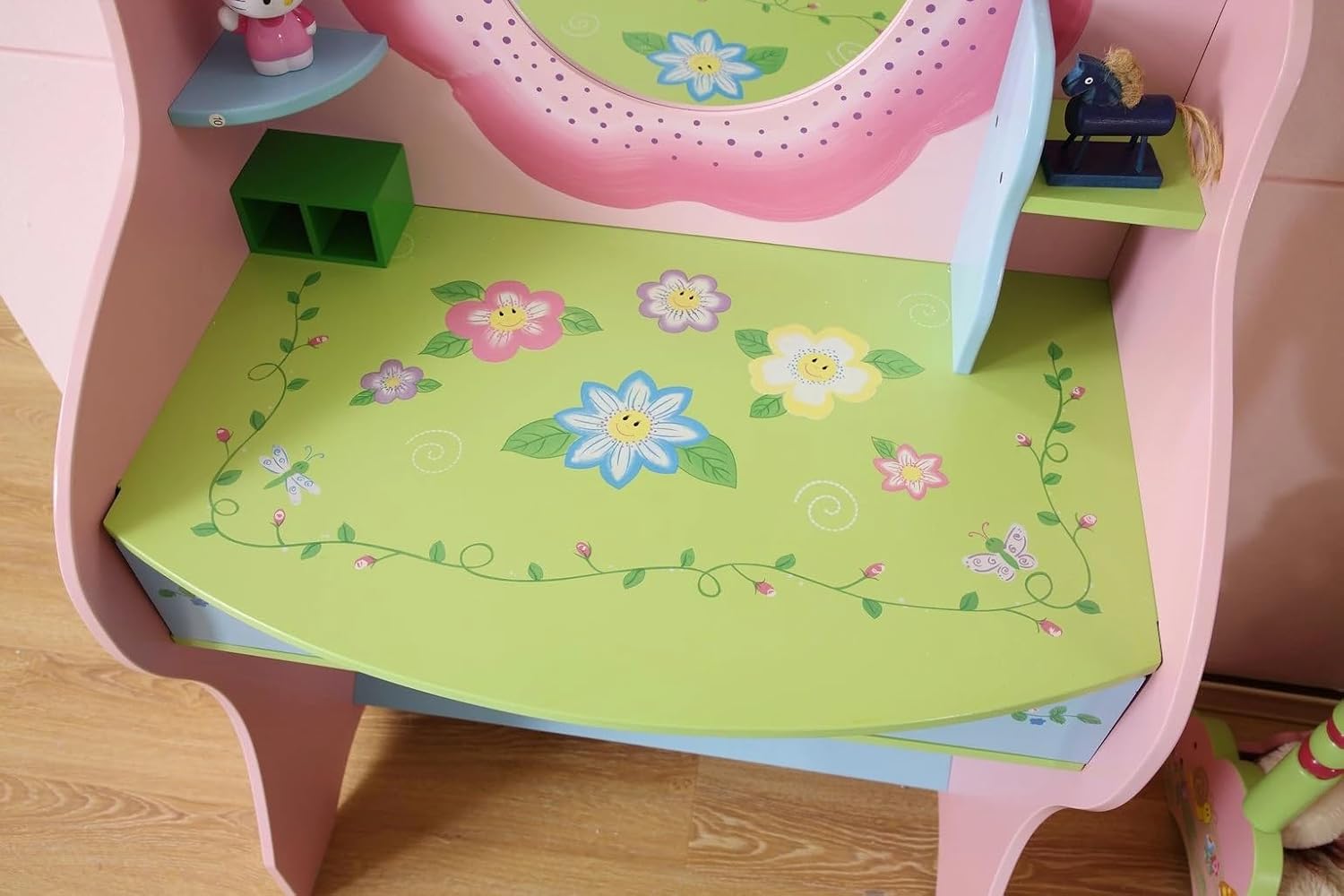 Funnel The Fairy Girls Dressing Table with Chair