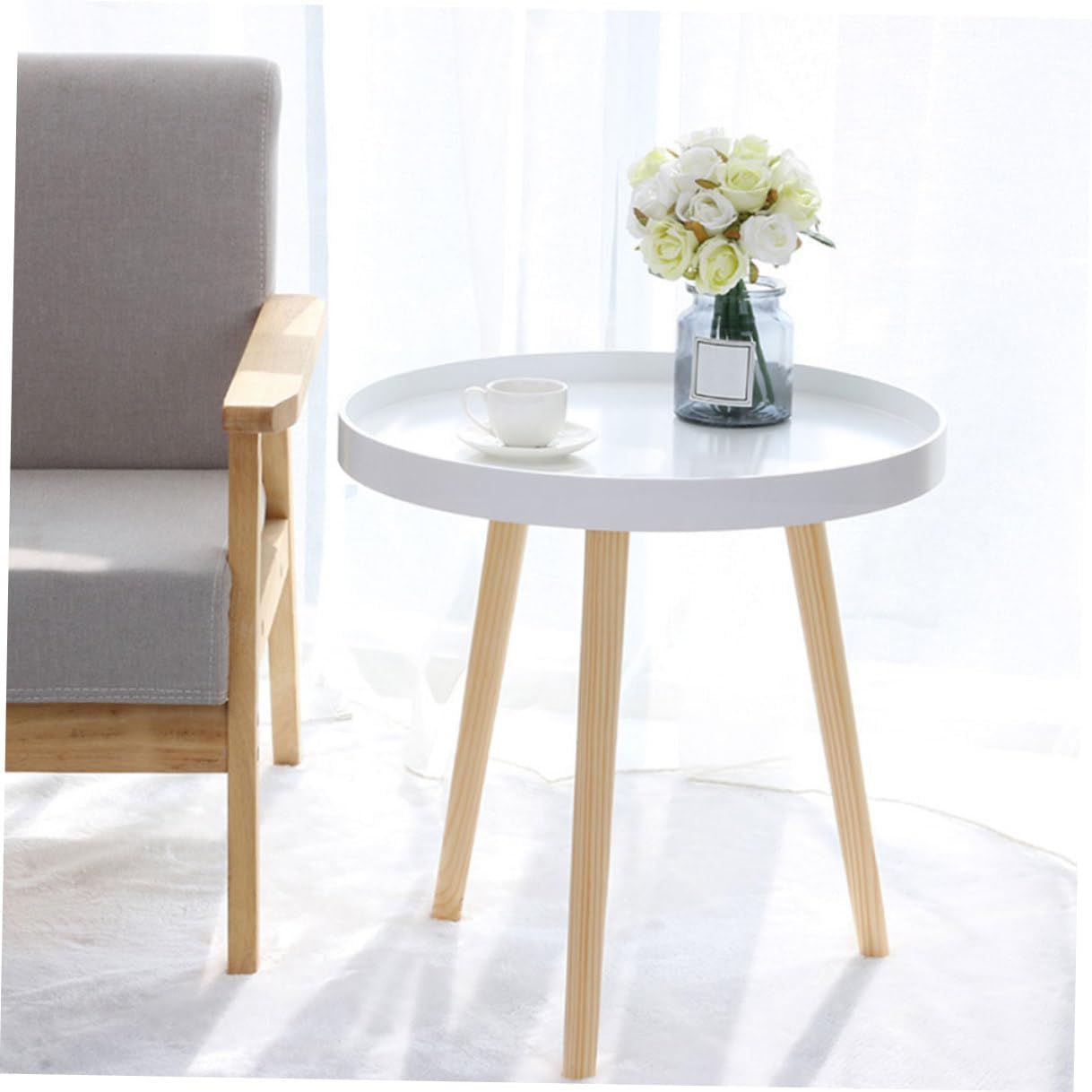 Nordic Style Mini Round Coffee Table White Small Corner Sofa Side Table Creative Indoor Household Accent for Living Room Bedroom