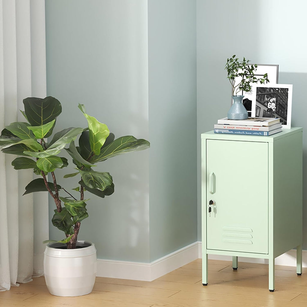 GarveeHome Metal Locker End Table,Modern Minimalist Room Side Table with 2 Adjustable Shelf,Anti-Tilt Design,Multi Storage Cabinet for Living Room Bedroom, Easy to Assemble