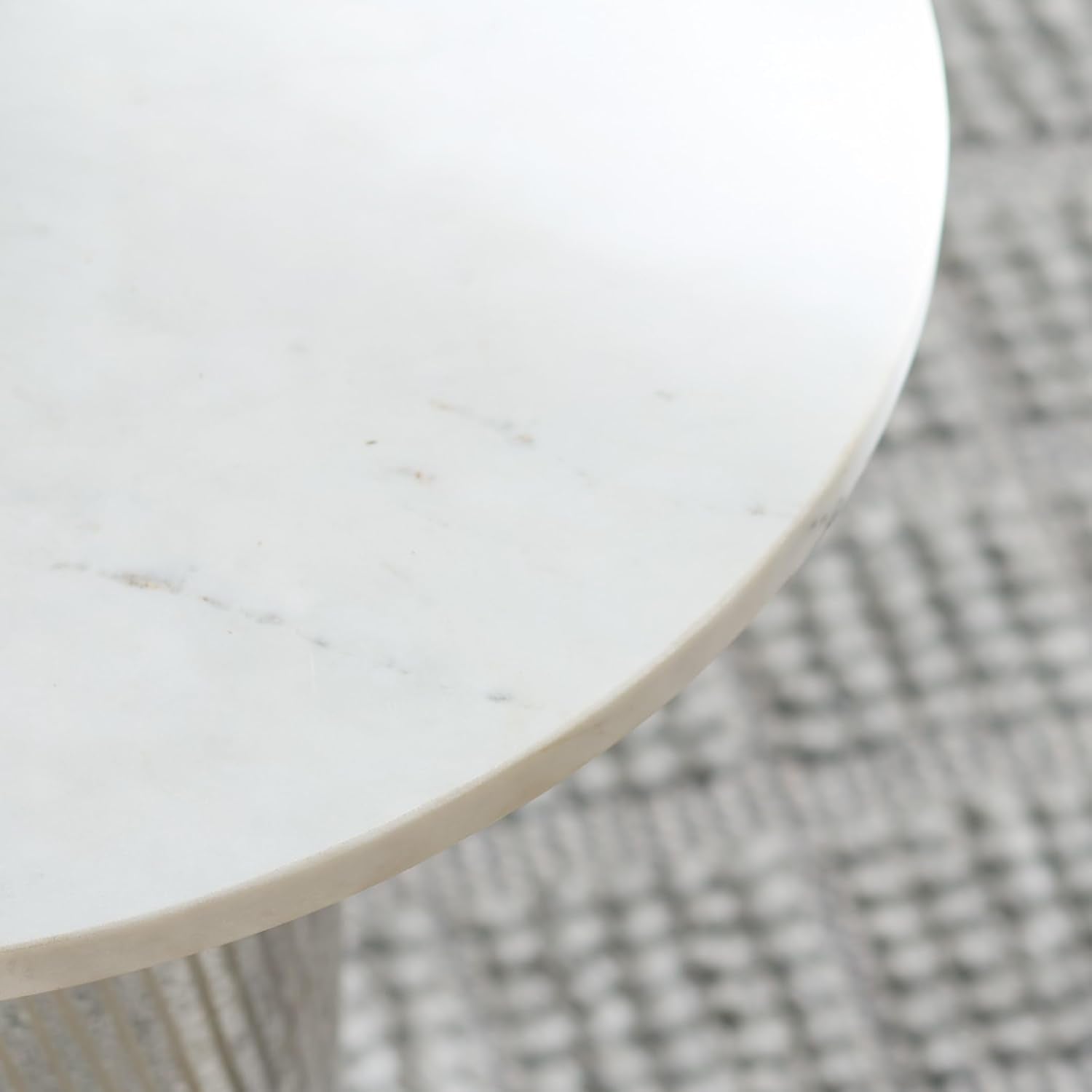 SAFAVIEH Home Collection – Kathony Cream Glass & White Marble Round Top Side Table, Fully Assembled (ACC3220A)