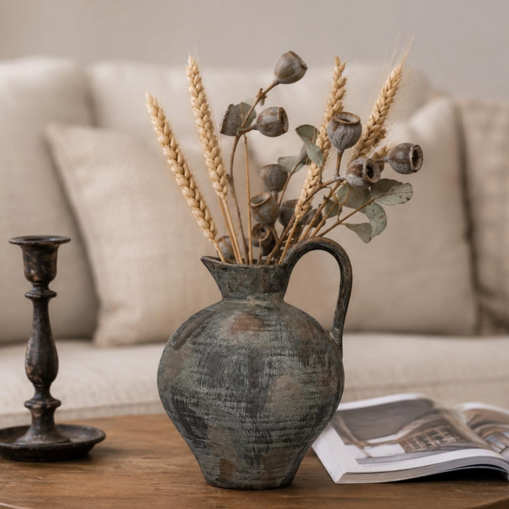 Ceramic Rustic Farmhouse Vase with Handle, 8.8 Inch Brown Vintage Vase, Rustic Ceramic Pottery for Home Decor, Farmhouse Decor Centerpiece for Kitchen, Living Room, Entryway