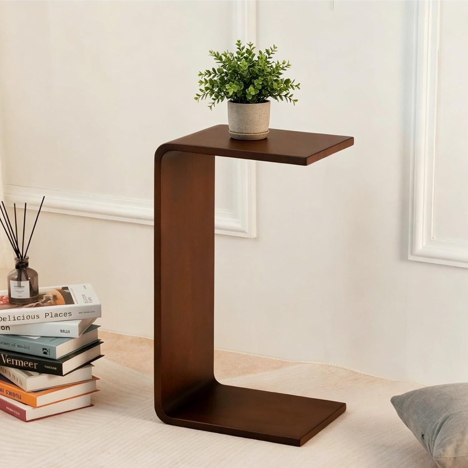 C-Shaped End Table, Wooden Narrow Couch Side Table for Laptops and Narrow Spaces, Small Solid Wood Sofa Side Table for Bedrooms, Offices Or Balconies（ 24in/27in Walnut ）(Black,B)