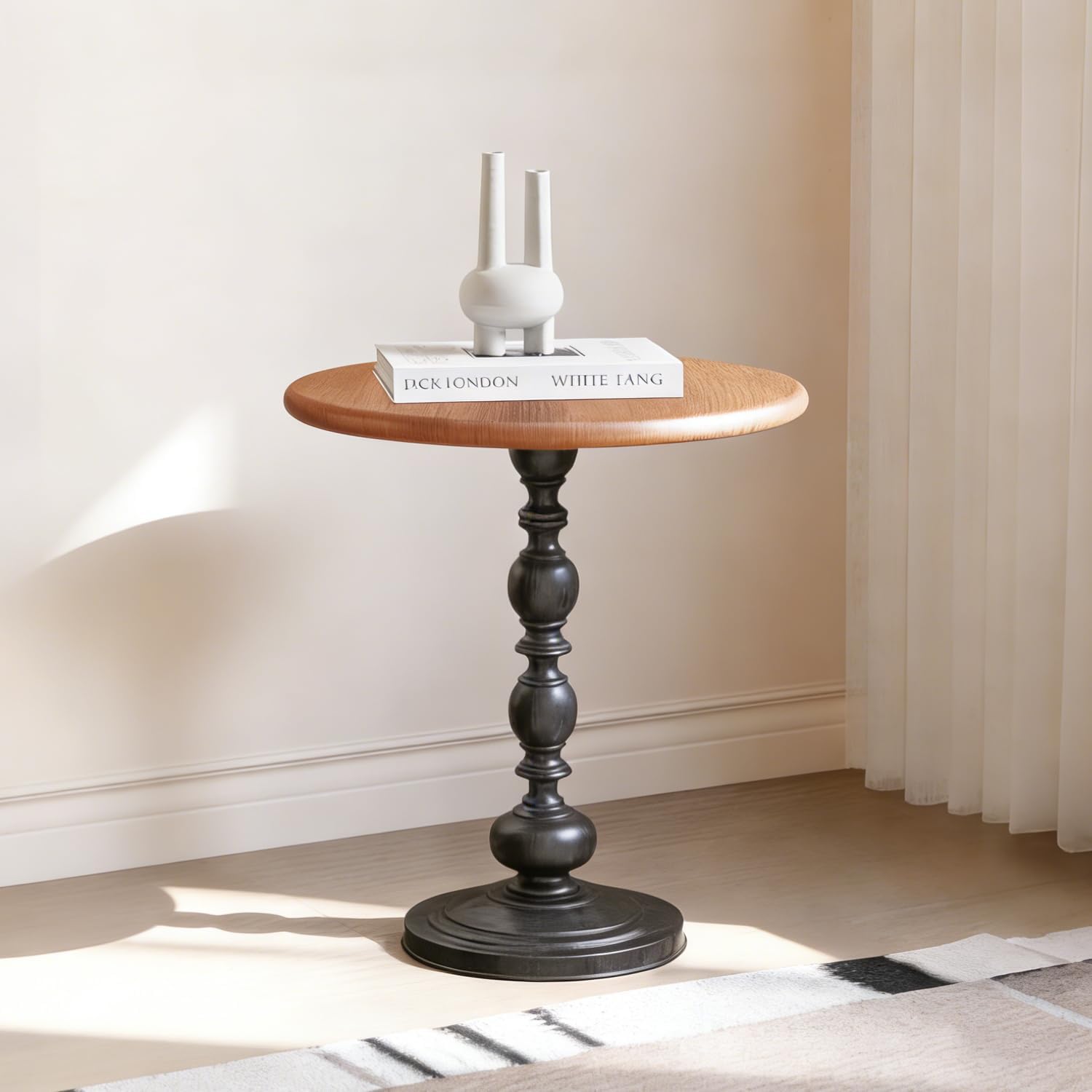 YUNMUARY-Vintage End Table with Solid Wood Top and Metal Base,15 Inch Wide Modern Side Table,Farmhouse Round Accent Tables for Kitchen,Coffee Shop,Dining Room and Bedroom.