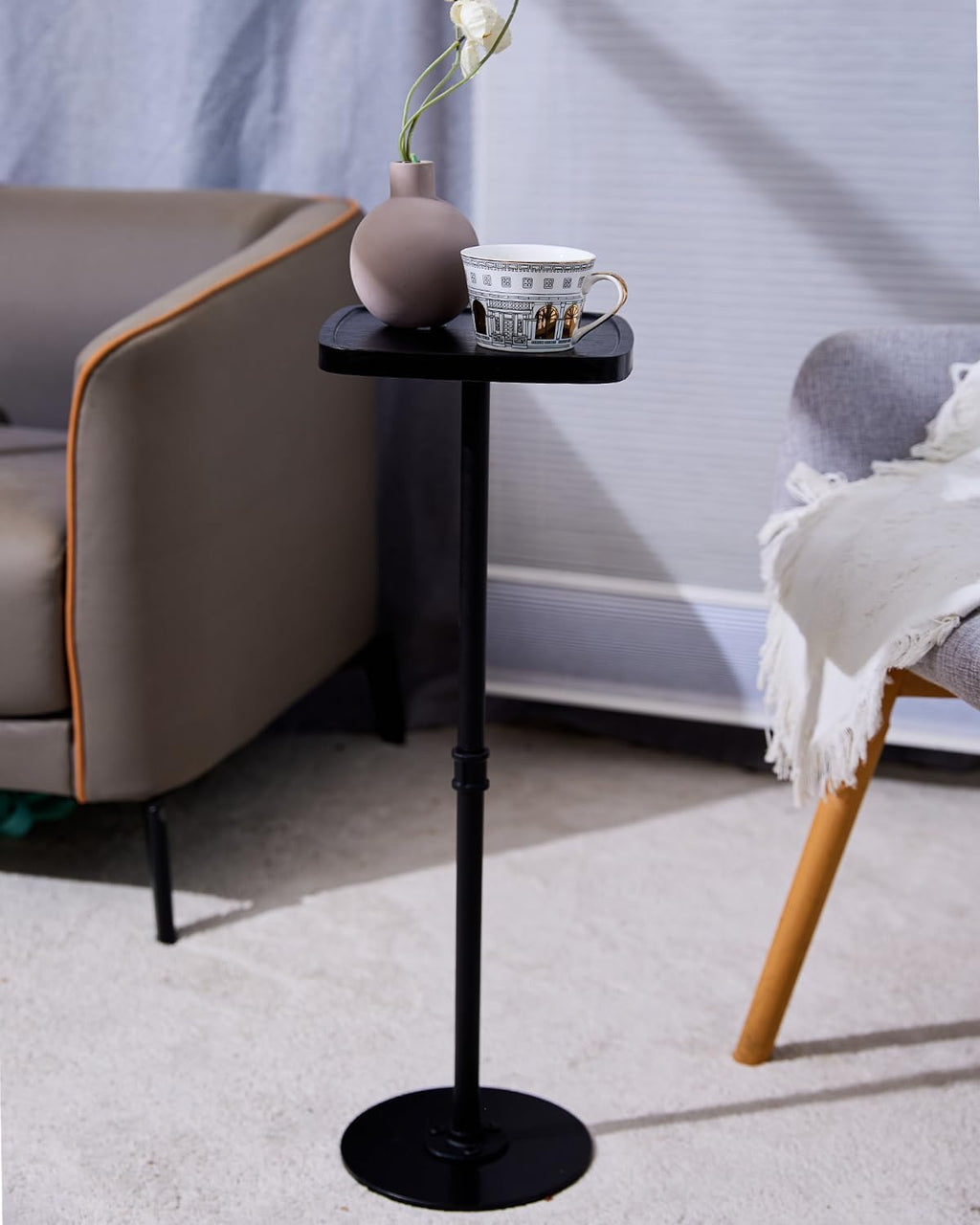 Drink Table, Small Pedestal Side Table, Cocktail Martini Tables Drink Stand, Modern Square Tiny Accent End Table with Metal Base for Small Spaces Living Room Bedroom Office Bar (Black)