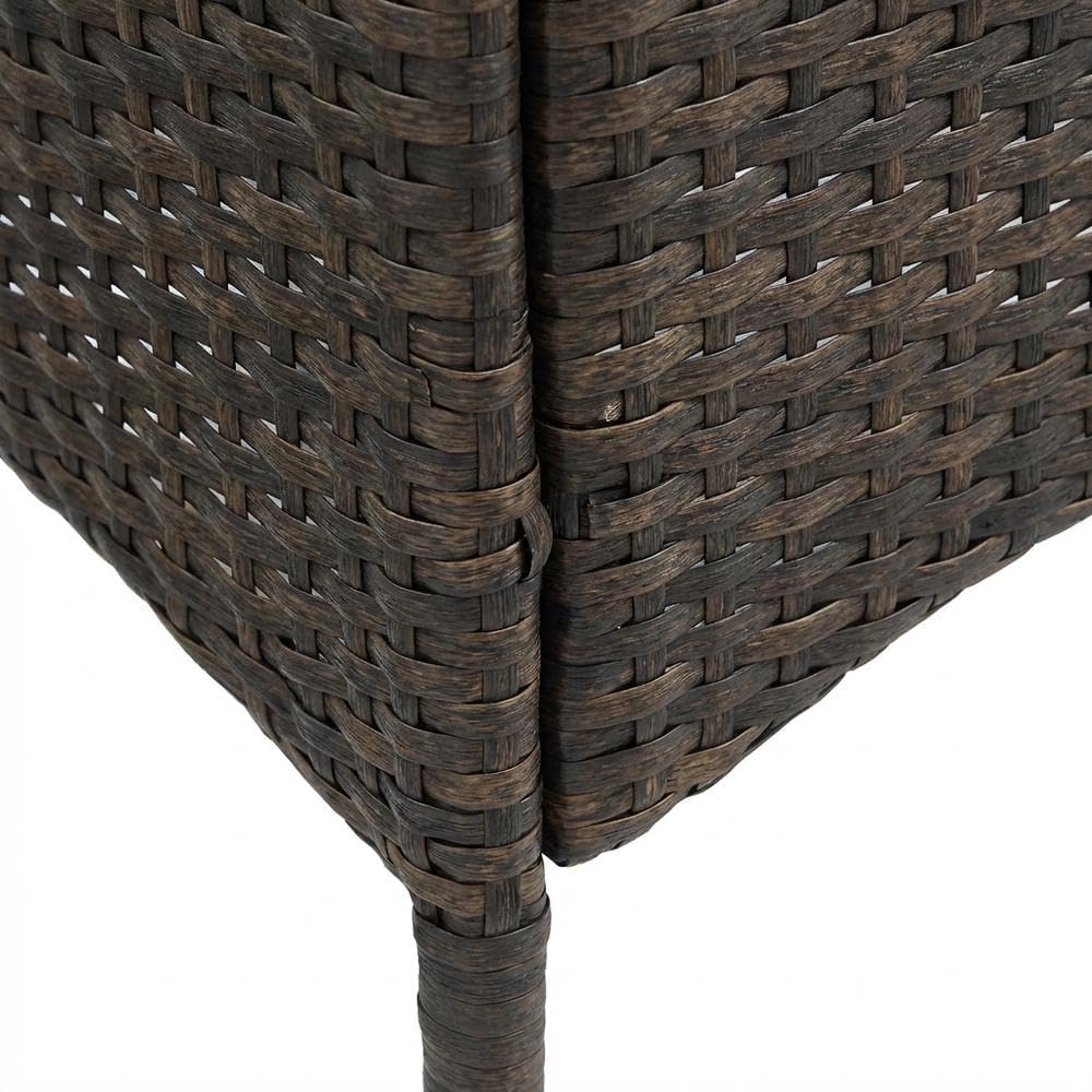 Brown Wicker Rattan Dining Armchair for Patio, Outdoor Lounge Furniture, Comfortable Seat with Armrests, Durable Weather-Resistant Material