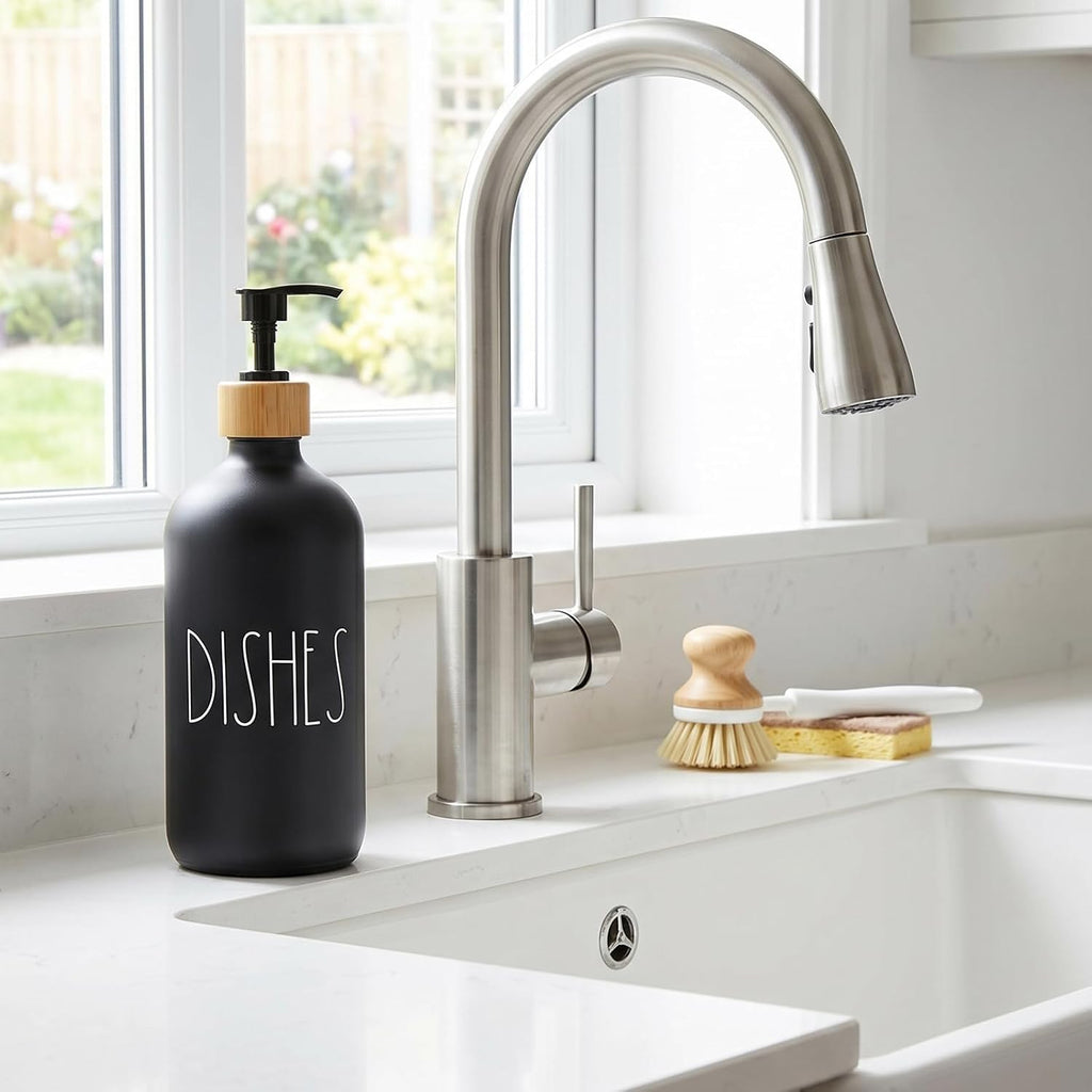 Dish Soap Dispenser for Kitchen, Matte Black Soap Dispenser, Glass Dishes Soap Dispenser with Bamboo Pump, 17 Fl Oz Refillable Liquid Soap Bottle Container, Farmhouse Kitchen Deco