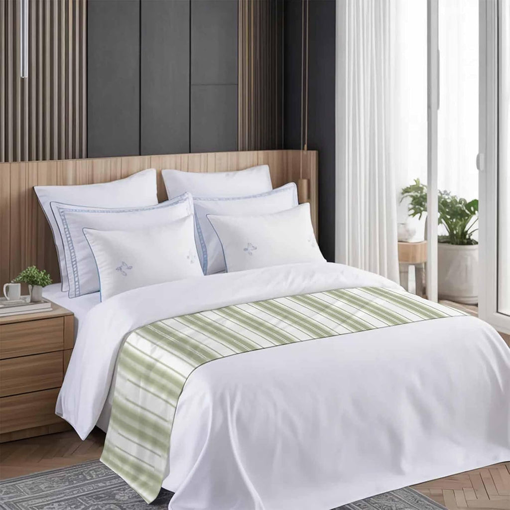 Sage Green Striped Bed Runner Scarf King Size, Modern Thin Line Vertical Stripes Luxury Bed Throw Runners & Scarves for Twin Full Queen King Foot of Beds, Bedroom Hotel Decoration, 94"x20"