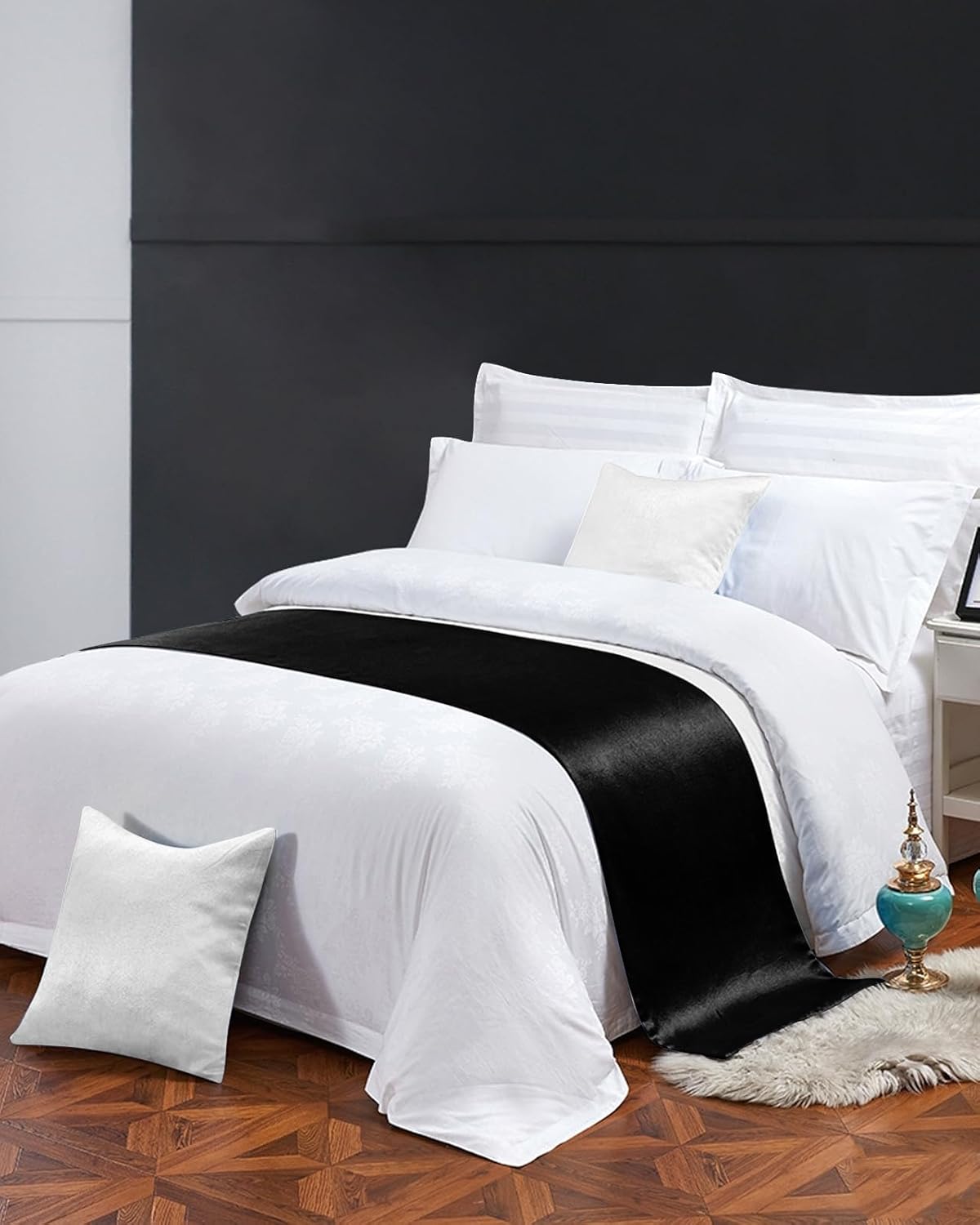 DecorLovee Black Bed Runners for King Size Bed, Modern Decorative Bed Throws for Foot of Bed, Farmhouse Pure Black Bed Runner Sofa Throw Bedding Scarf Protector Slipcover for Bedroom/Hotel