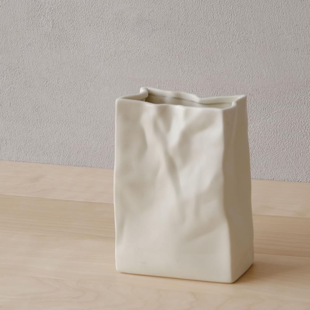 WENSHUO Crinkle Paper Bag Ceramic Vase, Modern Aesthetic Flower Vase for Home Decor, Unique Matte Ceramic Paperbag Vase for Flower Arrangement, Bookshelf Desk Decorative Ornament, Quirky Gift