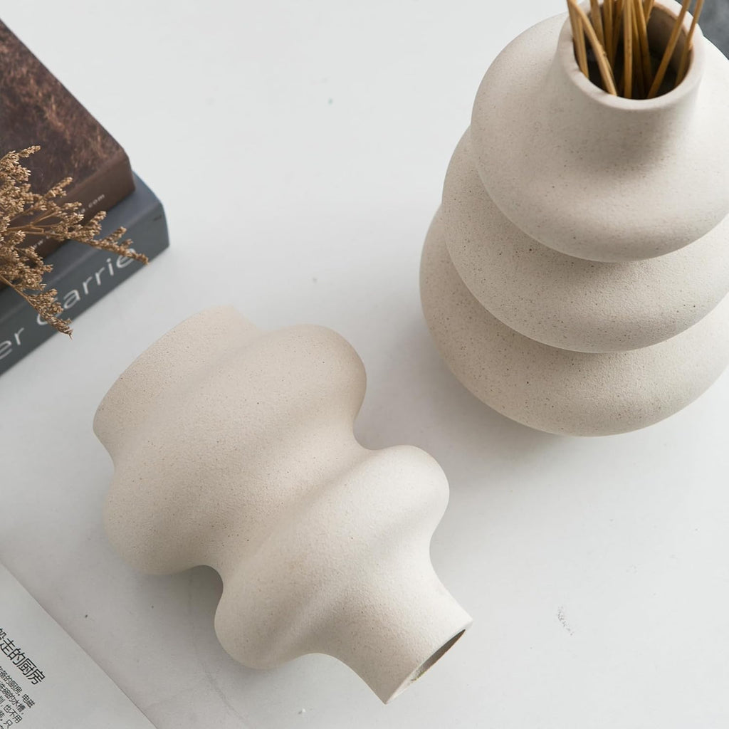 Ceramic Vase Set of 2 - Off White Boho Round Vases, Modern Pampas Vases, Dried Flower Vase Home Decor for Centerpieces Wedding Dinner Table Party Living Room Office Bedroom