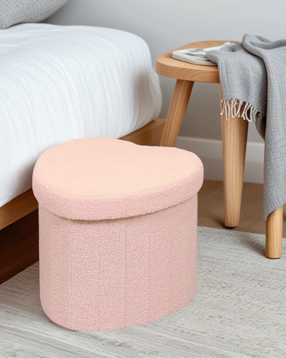 Heart Shaped Ottoman with Storage, Cute Pink Boucle Footstool with Storage, Small Sherpa Footrest Ottoman for Bedroom, Living Room,15"x15"x12.6"