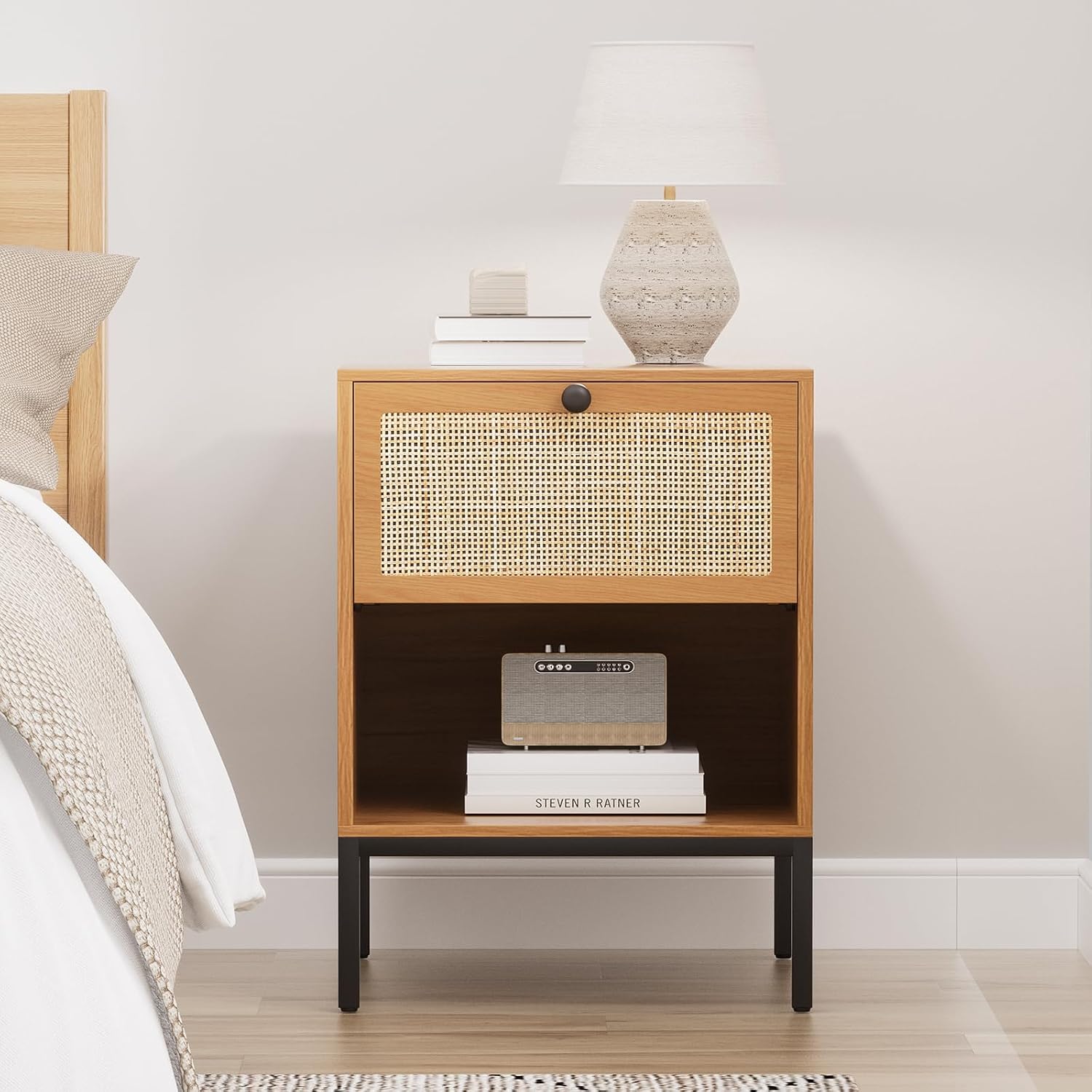 XIAO WEI Natural Rattan Nightstand Set of 2, Boho Night Stand with Drawer and Open Shelf, Bedside Table Accent Cane End Table Side Table for Bedroom Living Room, Metal Legs/Small/Light Brown