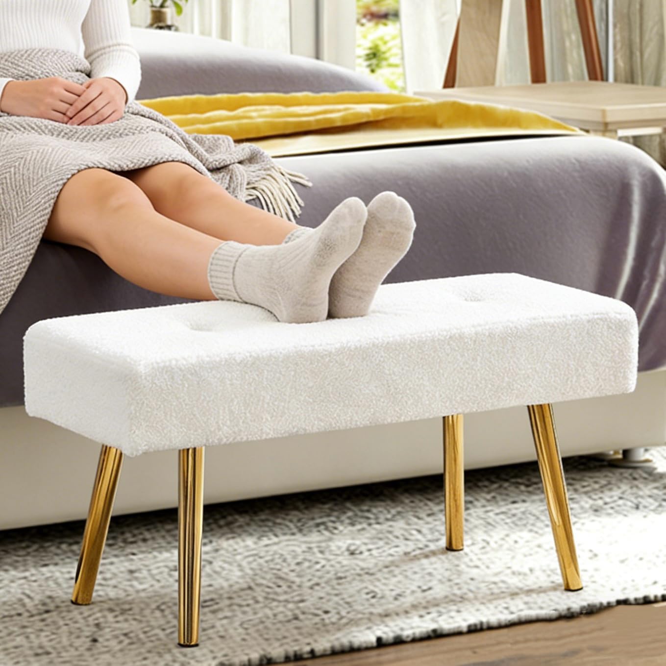 Entryway Bench, 40'' Upholstered Bedroom Benches, End of Bed Bench with Metal Legs, for Decorative, Living Room, Dining Room, White Bench, Teddy Velvet