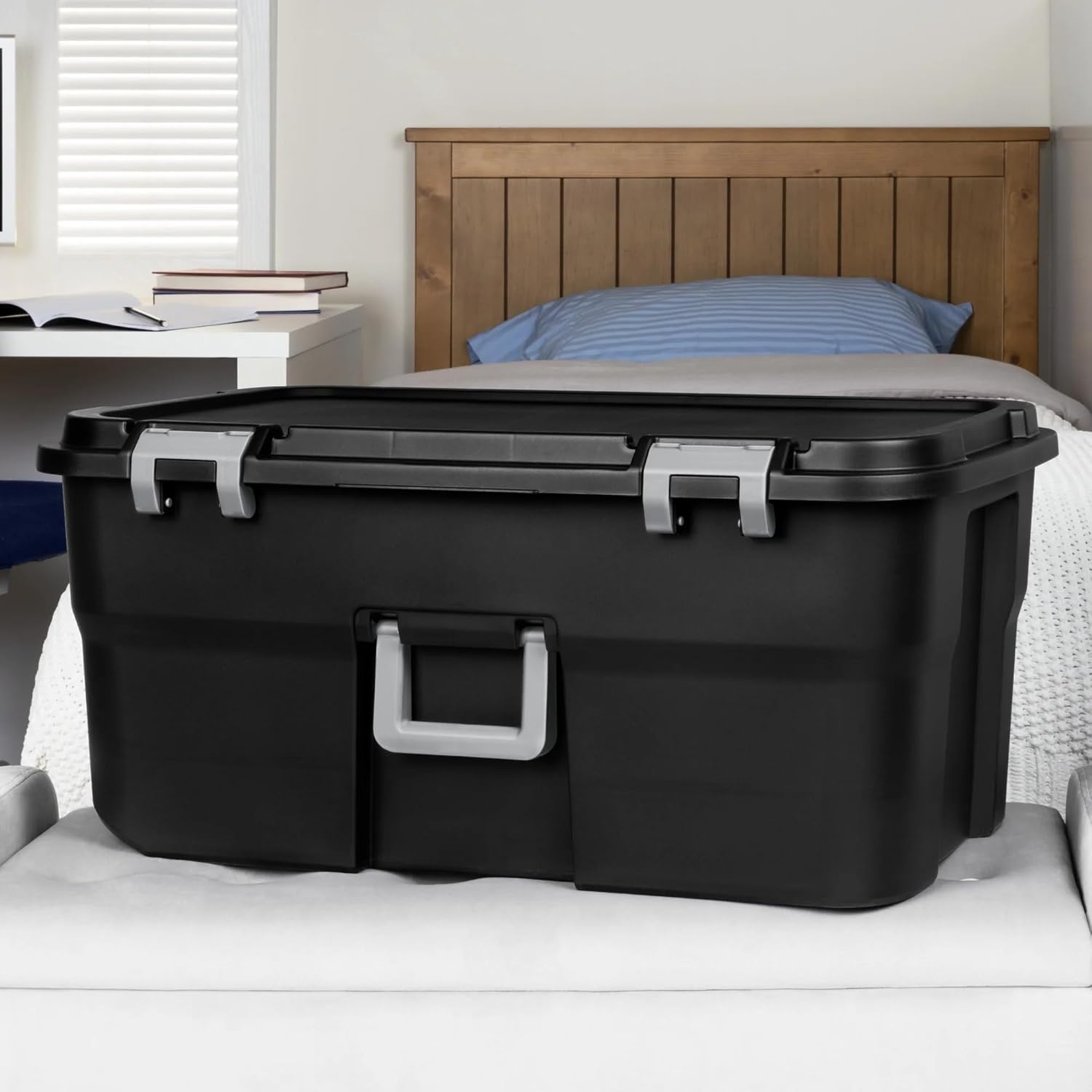 22 Gallon Large Rolling Footlocker, Heavy Duty Plastic Storage Trunk with Wheels and Lockable Handle, Black, 31" x 18" x 14"