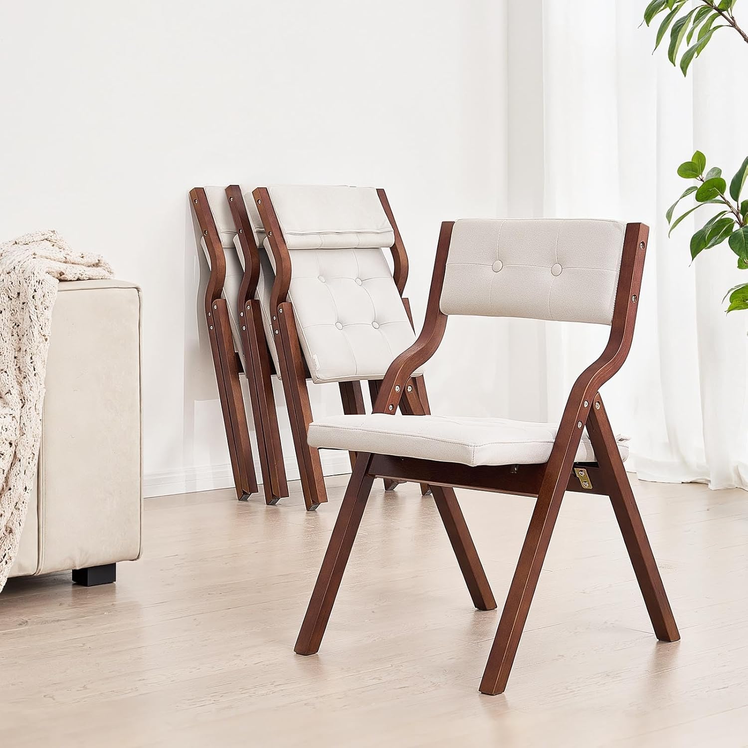 VEVOR Wooden Folding Chairs with Cushion, Set of 2, Portable Foldable Cushion Chair with Wooden Frame, Modern Padded Dining Chair for Kitchen, Office, Wedding, Party, Dining Room, Easy Assembly, White