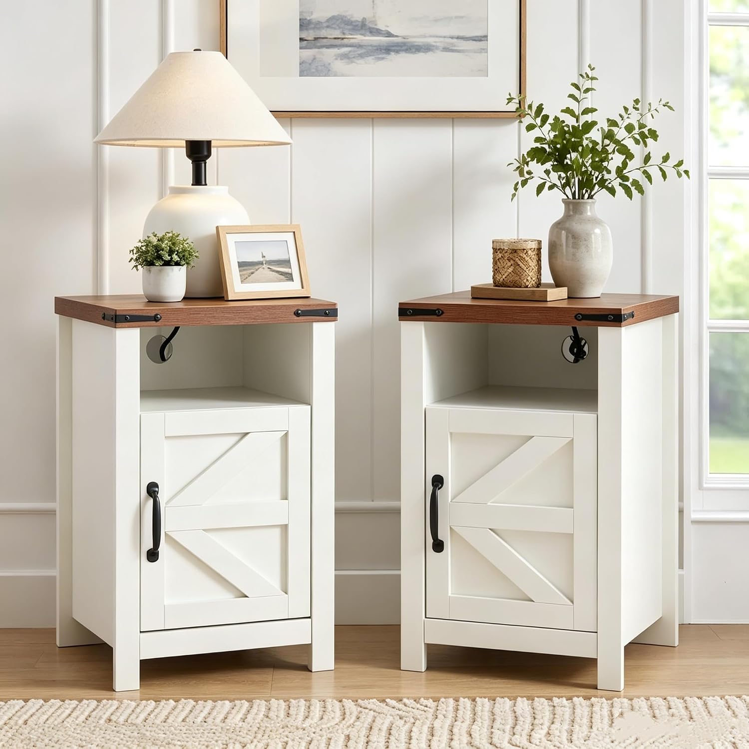 White Farmhouse Nightstand Set of 2, End Tables Set with Charging Station, Night Stand with Door and Storage Shelf, Sofa Side Table Living Room, Bedside Table for Bedroom