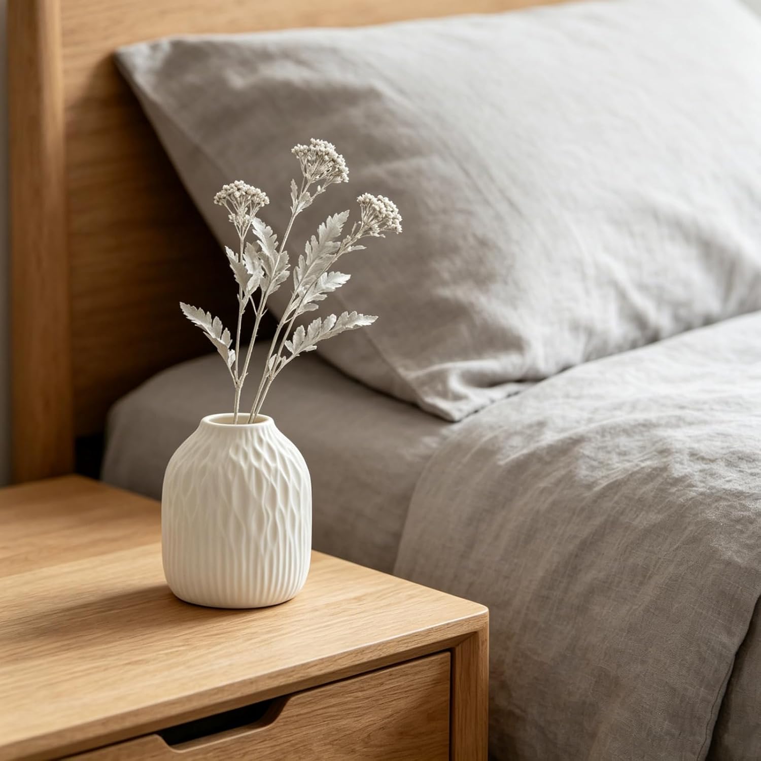 White Ceramic Flower Vase, 6 Inch Modern Vases Home Decor, White Ribbed Vases for Flowers,Pampas Grass Vase for Centerpieces Living Room Table Entryway Shelf (Small)