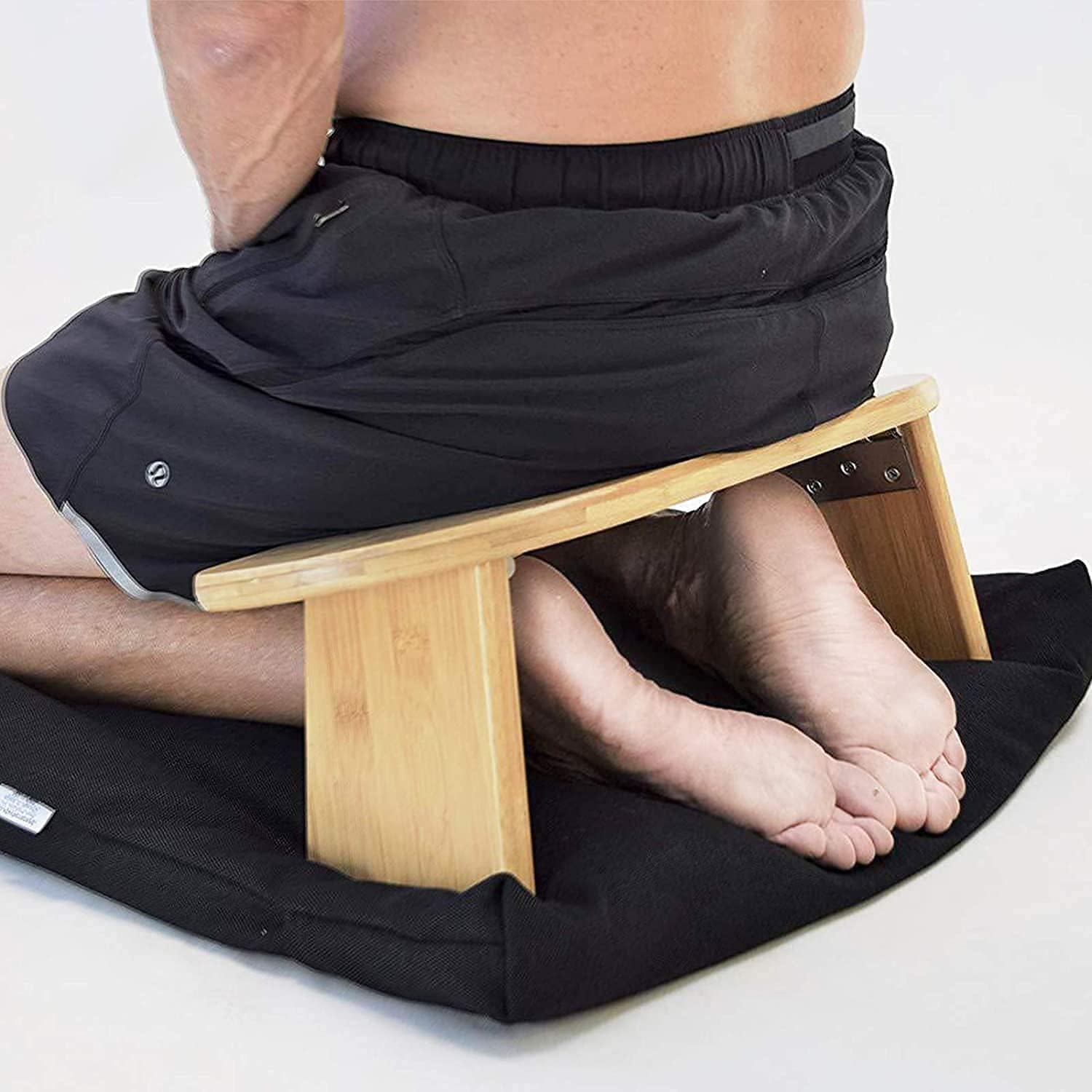 Folding Meditation Stool, Portable Foldable Perfect Kneeling Stool, Ergonomic Yoga Stool, Suitable for Prayer, Yoga, Seiza, Tea Ceremony and Healthier Sitting Postures 45x19x19cm