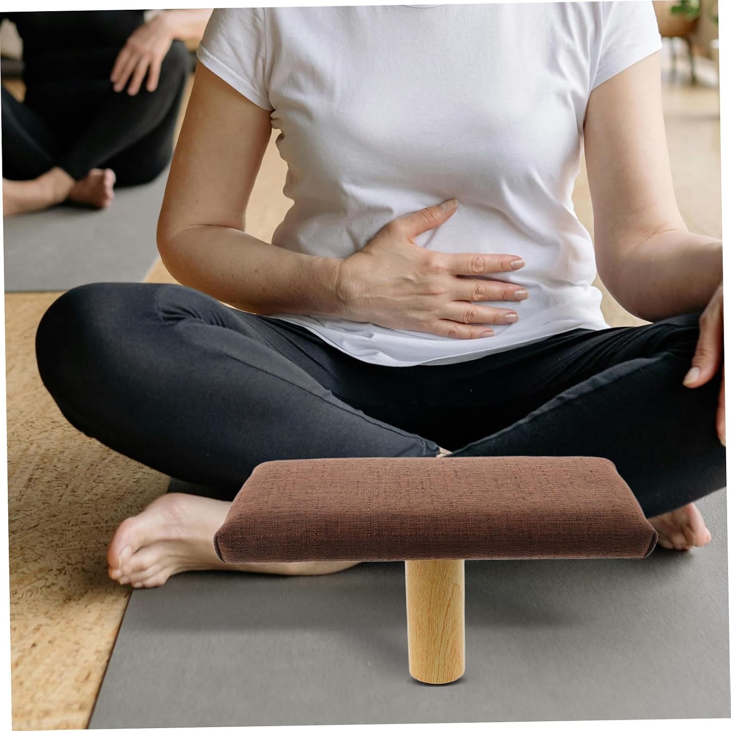 Ergonomic Wooden Bench Stool with Cushioned Seat, Small Size Under 150cm Height, Posture Support Prayer Chair and Mindfulness Practice