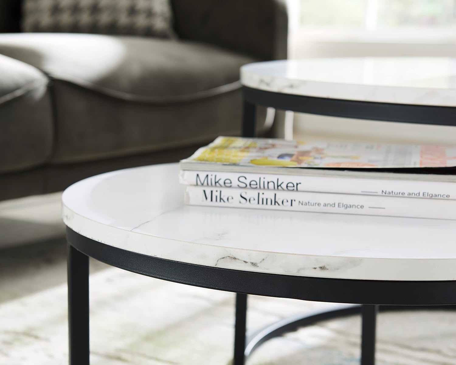 Modern Nesting Coffee Table Set of 2 for Living Room, Office, Balcony, Mid Century Round Wood Accent Coffee MDF Faux Marble Tabletop w/Black Color Frame, Gift for Thanksgiving Christmas -White