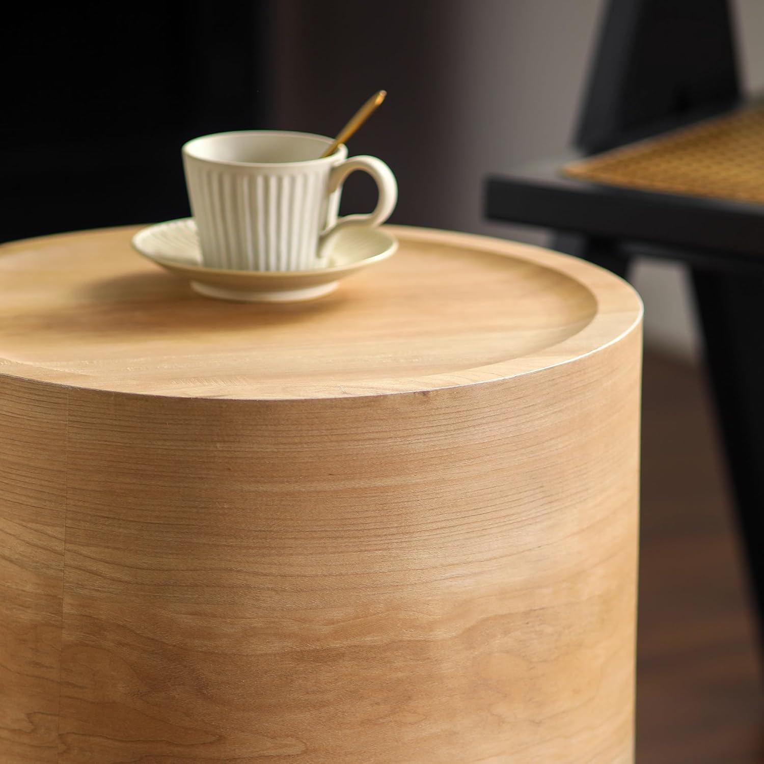 Round Drum Side Table Modern Natural Wood Color Small Accent Coffee Tables for Living Room Fully Assembled Wooden Sofa Side End Table for Home Office