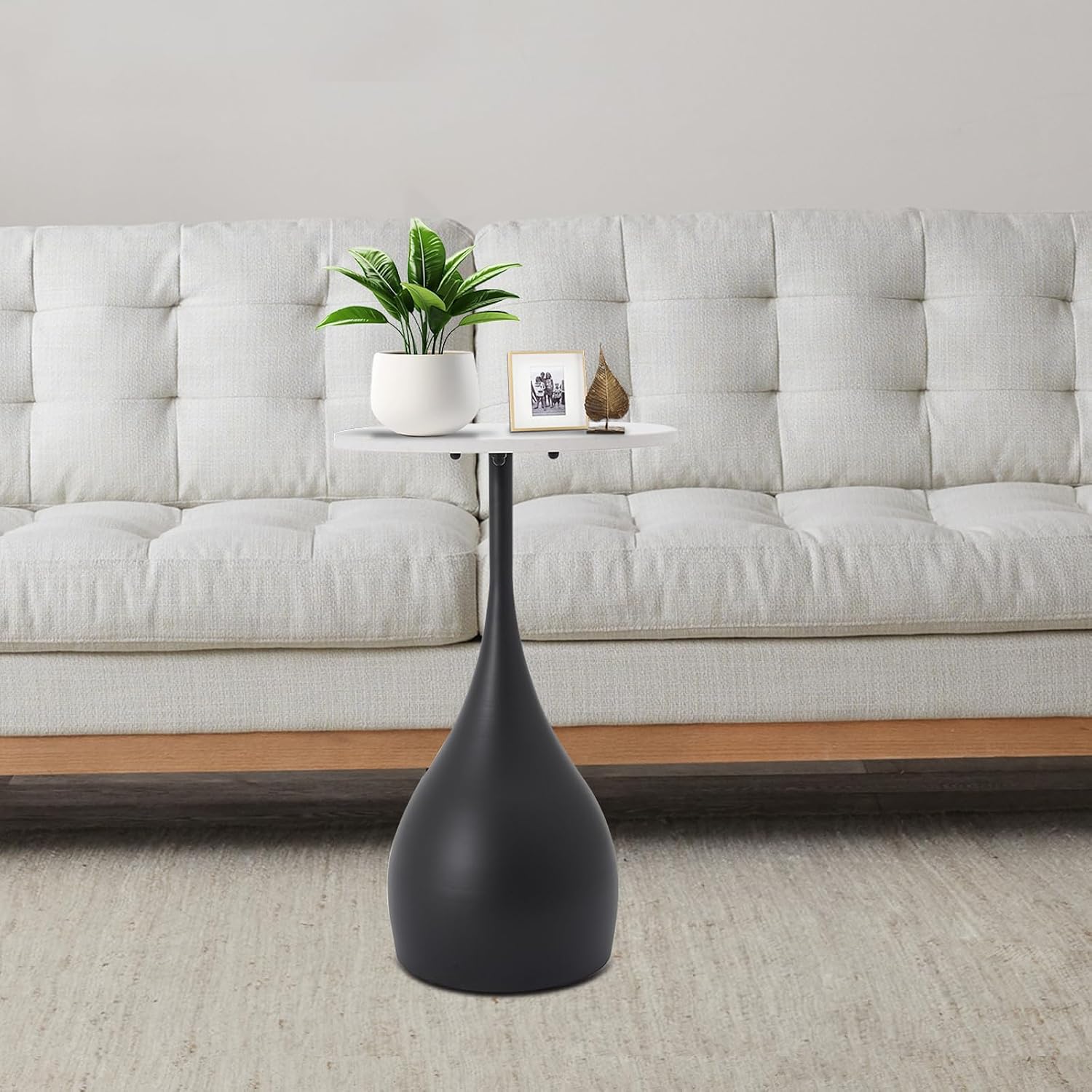 Side Table with Artificial Marble Top and Metal Base, Small Round End Tables, Indoor Modern Minimalist Sofa Table for Living Room Bedroom Balcony Office (Black)