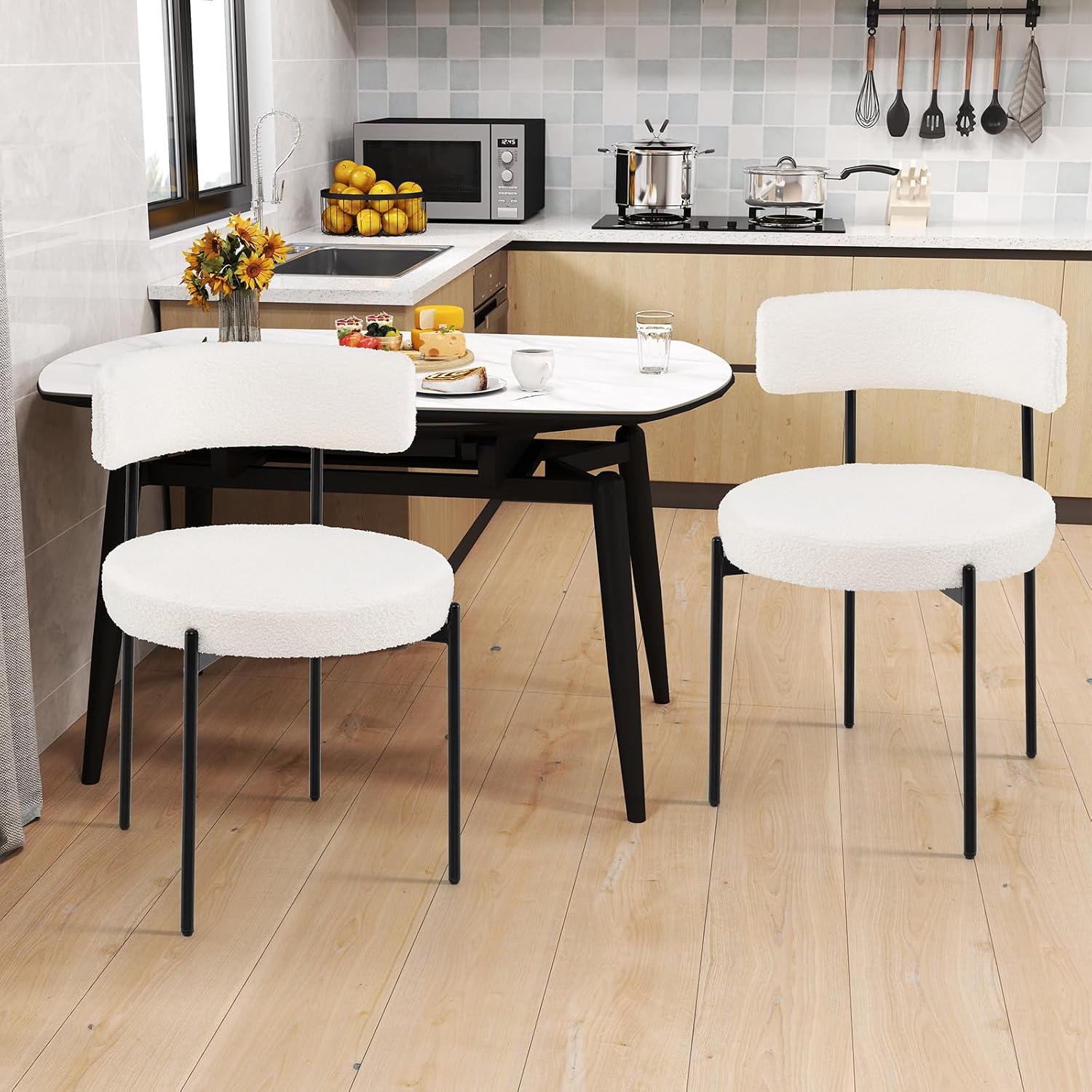 Giantex Sherpa Dining Chairs Set of 4, Upholstered Round Kitchen Chairs with Curved Backrest & Metal Legs, Modern Armless Side Chairs, White Boucle Accent Chairs for Dining Room, Living Room