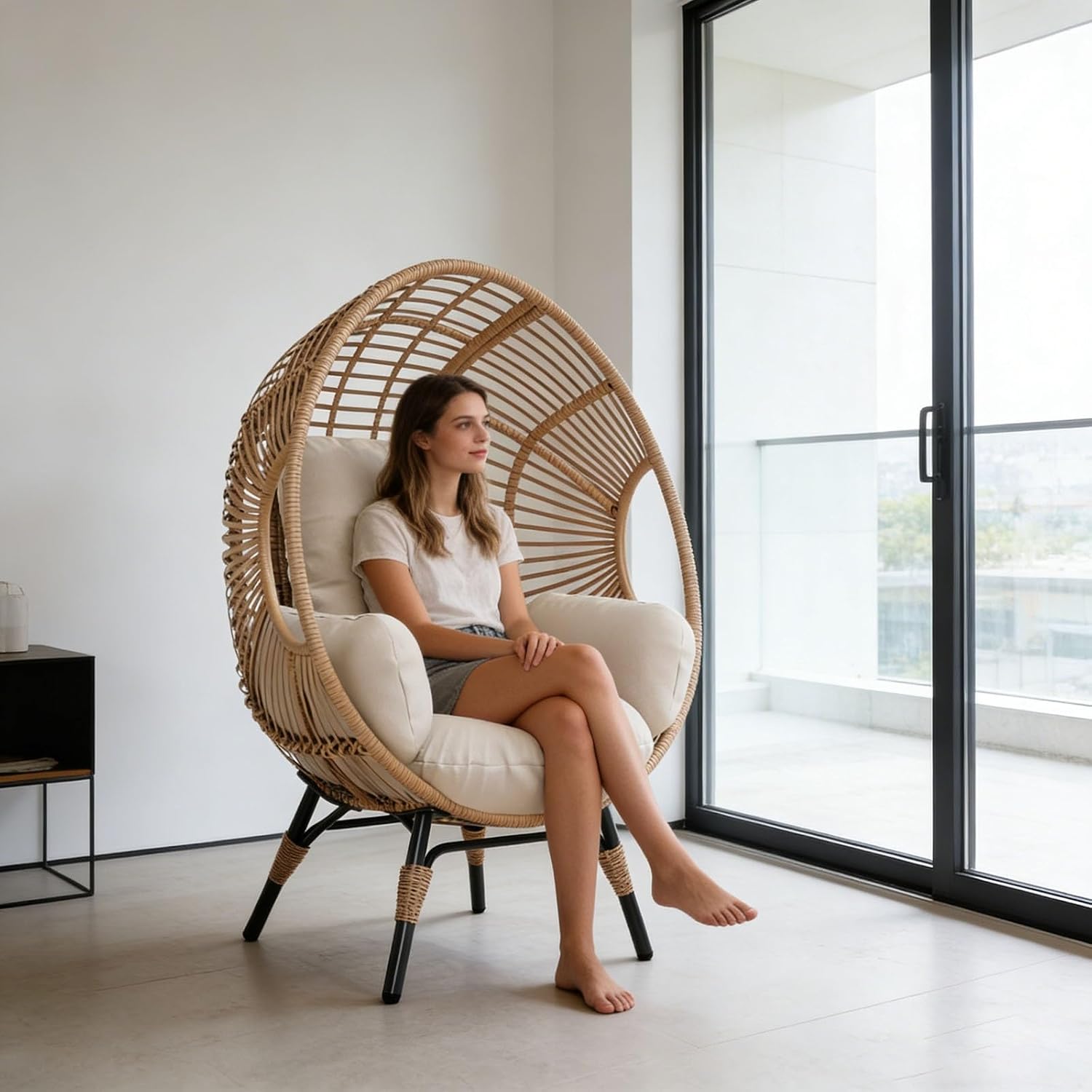 Outdoor Indoor Egg Chair, Wicker PE Rattan with Ergonomic Seat, 8-Inch Cotton Cushion, 400lbs Capacity Balcony Chairs(Natural)