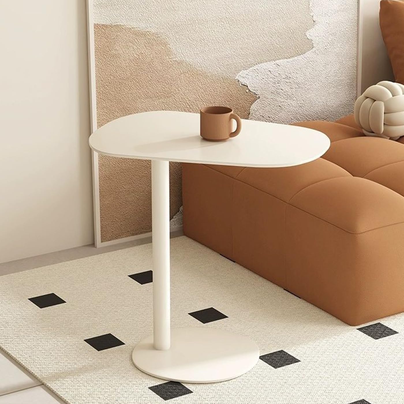 C-Shaped Side End Table, C Table for Sofa Couch Modern End Table Small TV Tray Table Metal Tabletop Home Decor Side Table for Living Room Bedroom (Beige)