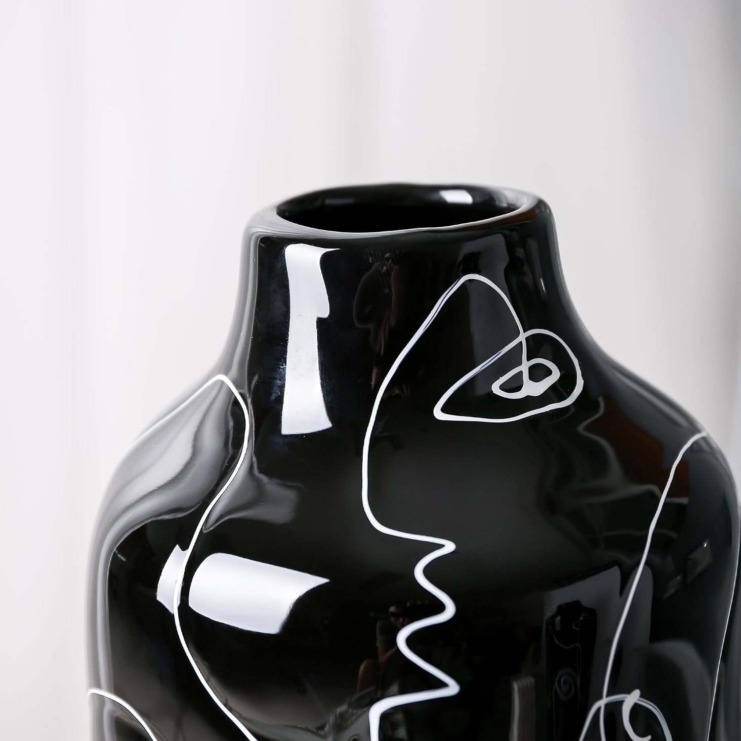 Kimdio Ceramic Vase Set, 2pcs Black Abstract Irregular Design Flower Vases, Modern Home Decor Living Room Decor Minimalist Decorative Vase for Pampas Grass