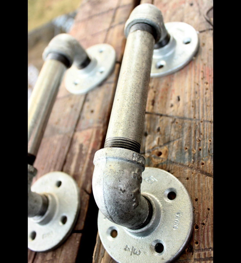 2 Galvanized Pipe Door pulls - Industrial Door Handles, Industrial Pipe door handle, Steampunk pipe drawer pull, Bar restaurant door pulls, cupboard door knobs
