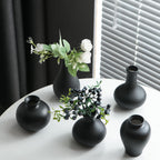 Tanvecle Small Black Vases, Ceramic Bud Vase Set of 5, Mini Pottery Vases for Pampas Grass, Flowers, Decorative Vases for Home Modern Decor, Rustic Decor, Veses for Living Room Dining Table Shelves