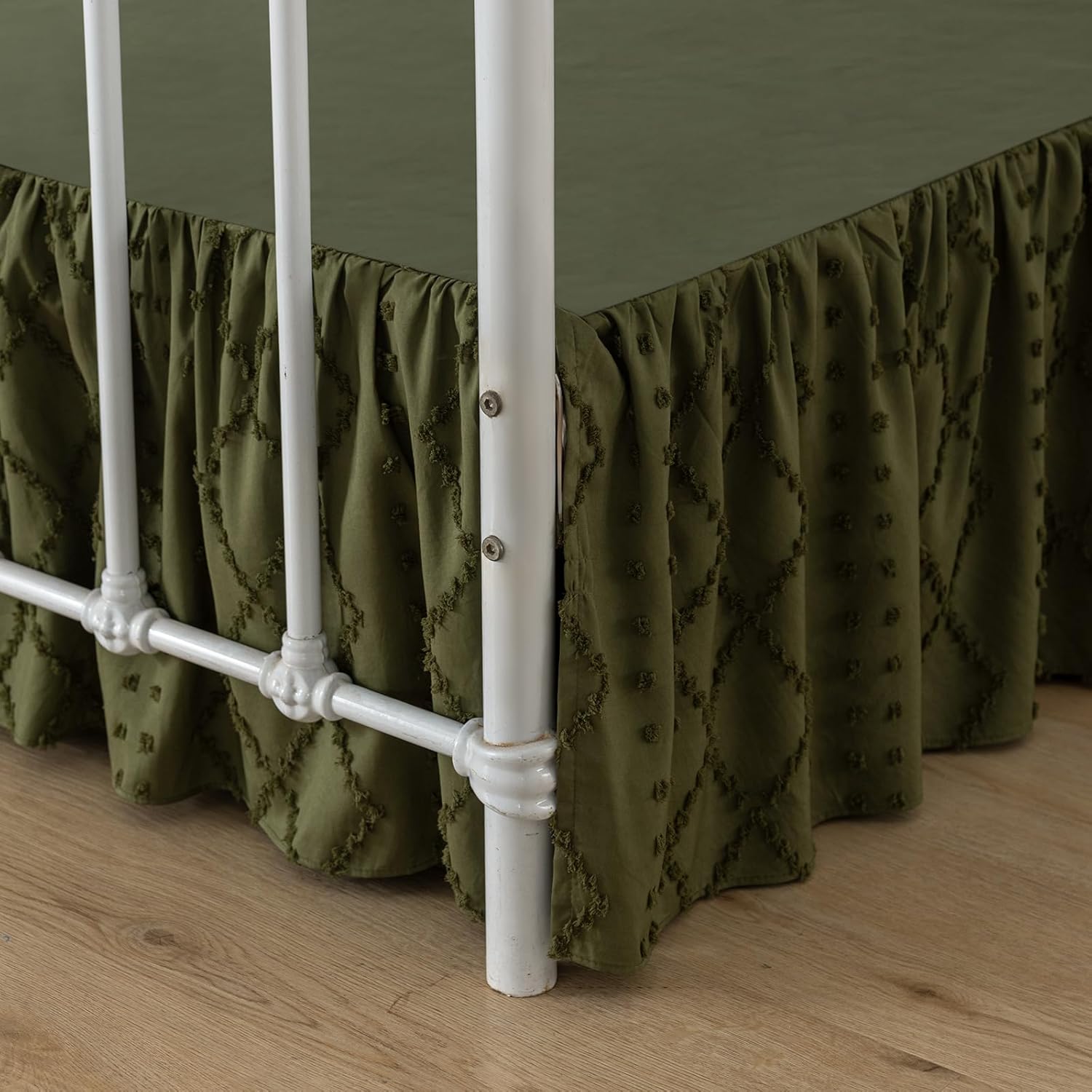 Bed Skirt King Size Ruffled Bed Skirt with Split Corners, 18 Inch Drop Dust Ruffle Bed Skirts with Platform, Boho Tufted Shabby Chic King Size Bed Skirts, Olive Green