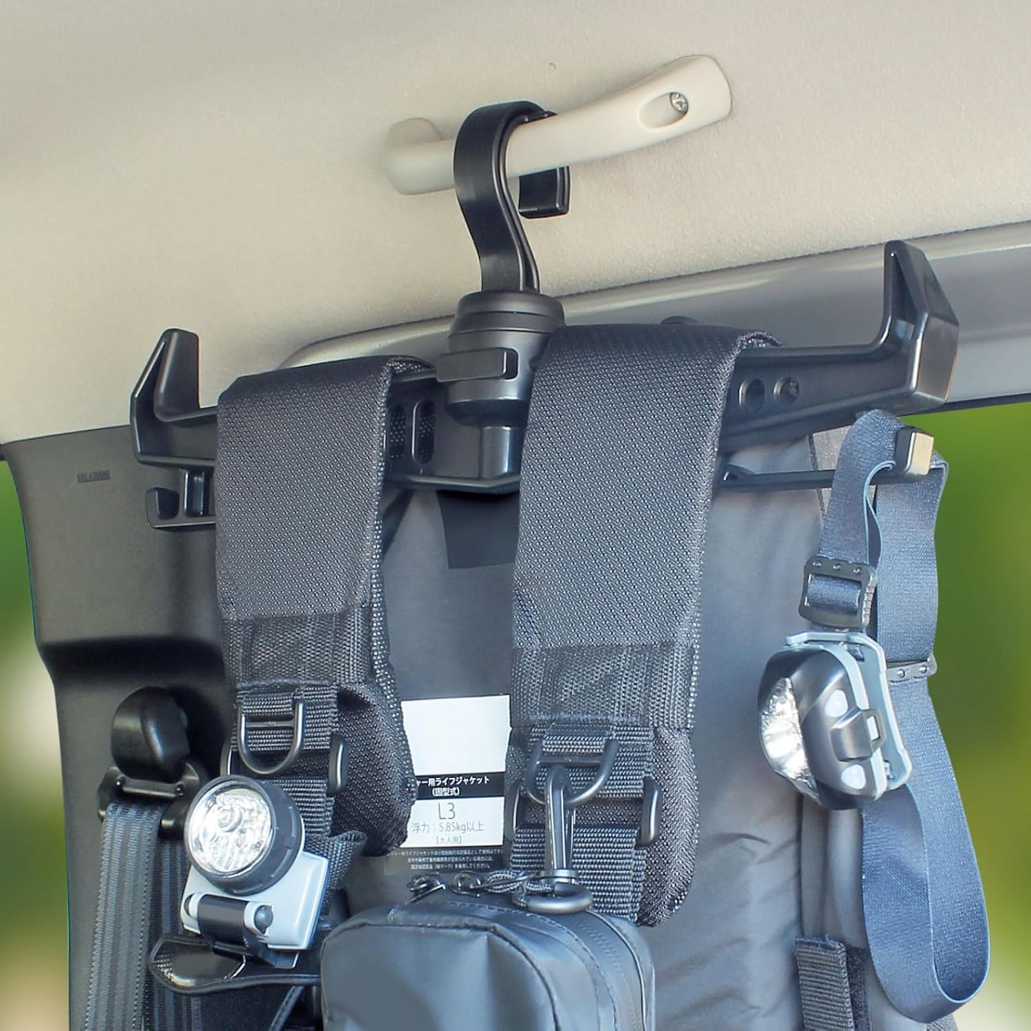 Heavy Duty Hanger for Tactical Gear Vest W/ 360°Rotatable Hook | Multipurpose Standard Plastic Hangers for Body Armor,Police,Military Gear,Scuba Diving, Survival Equipment (2-Pack)