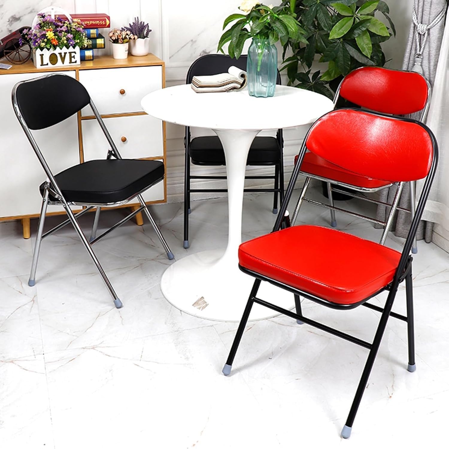 Folding Chair, Leather Padded Folding Sturdy Metal Foldable, Easy to Use and Store,(Black)